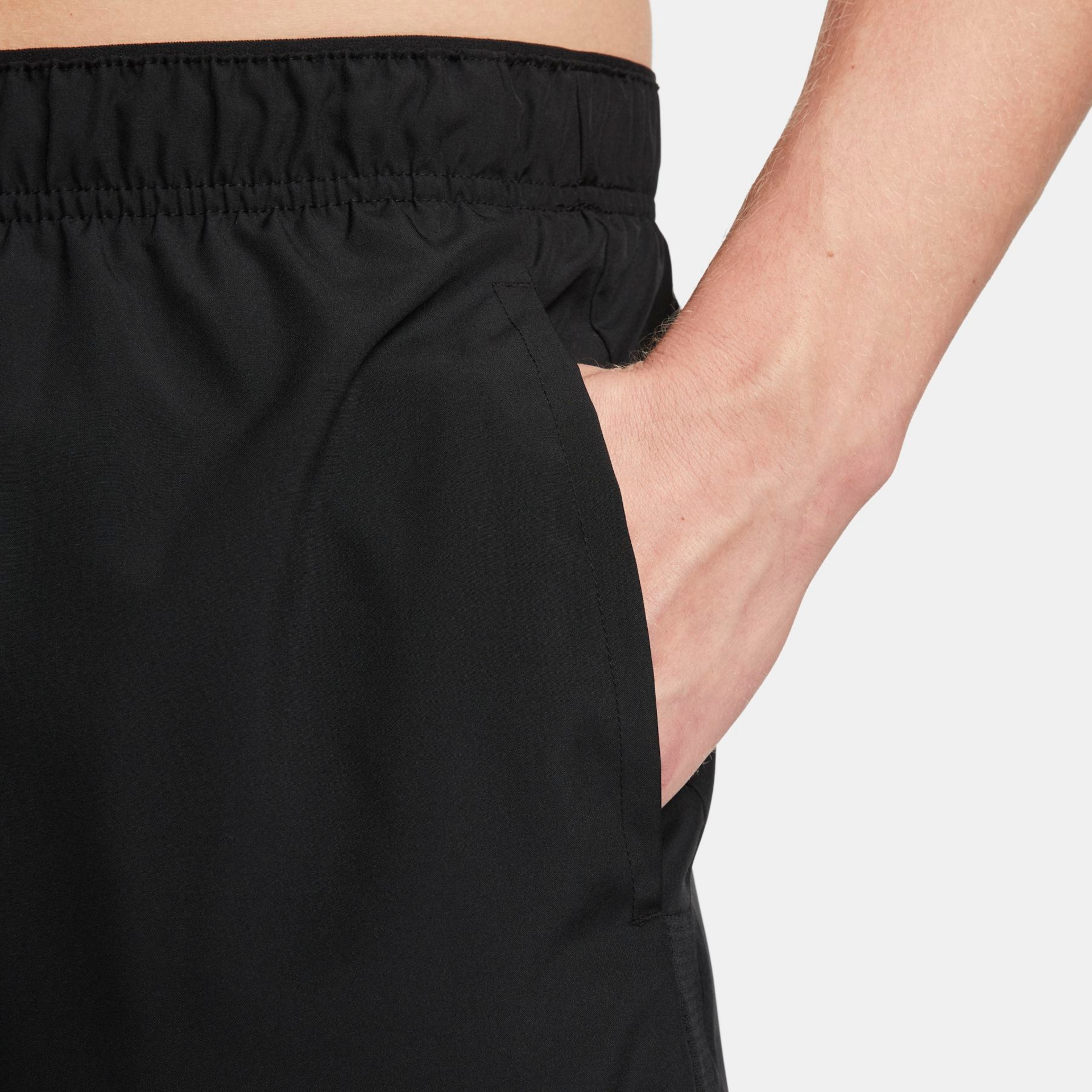Shorts Nike Challenger Masculino - Foto 5