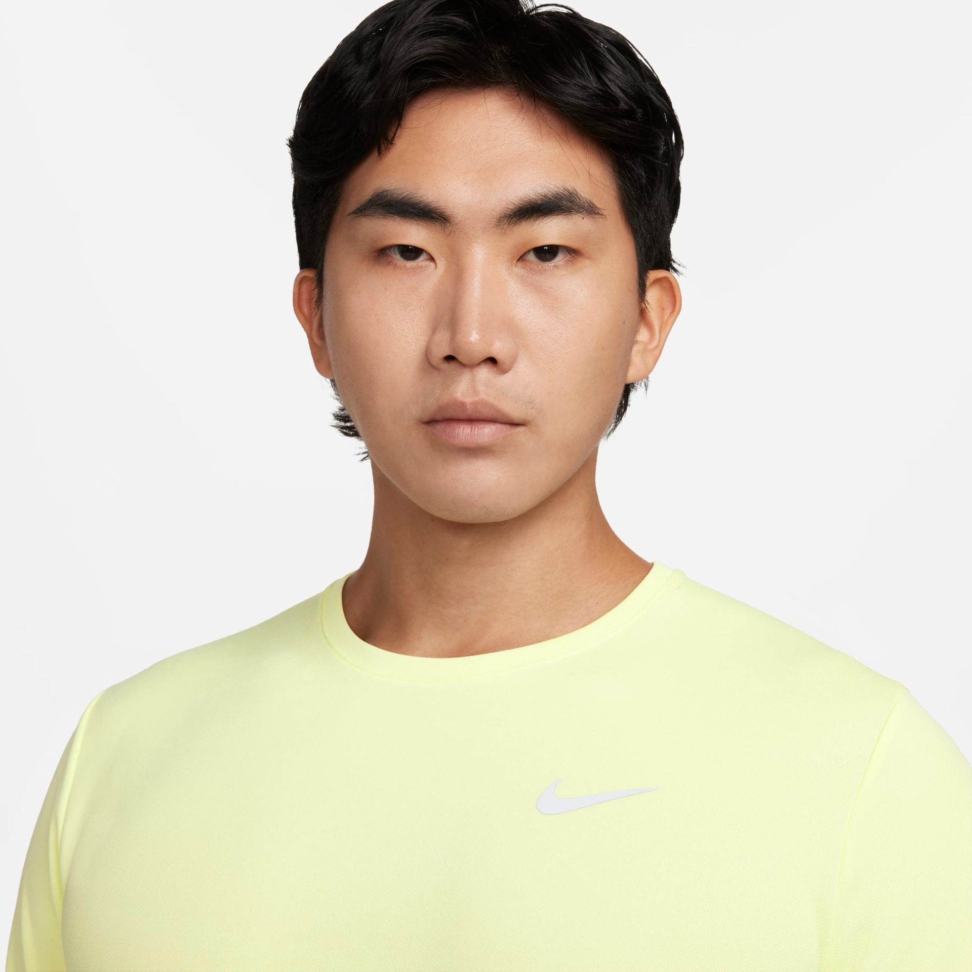 Camiseta Nike Dri-FIT UV Miller Masculina - Foto 3
