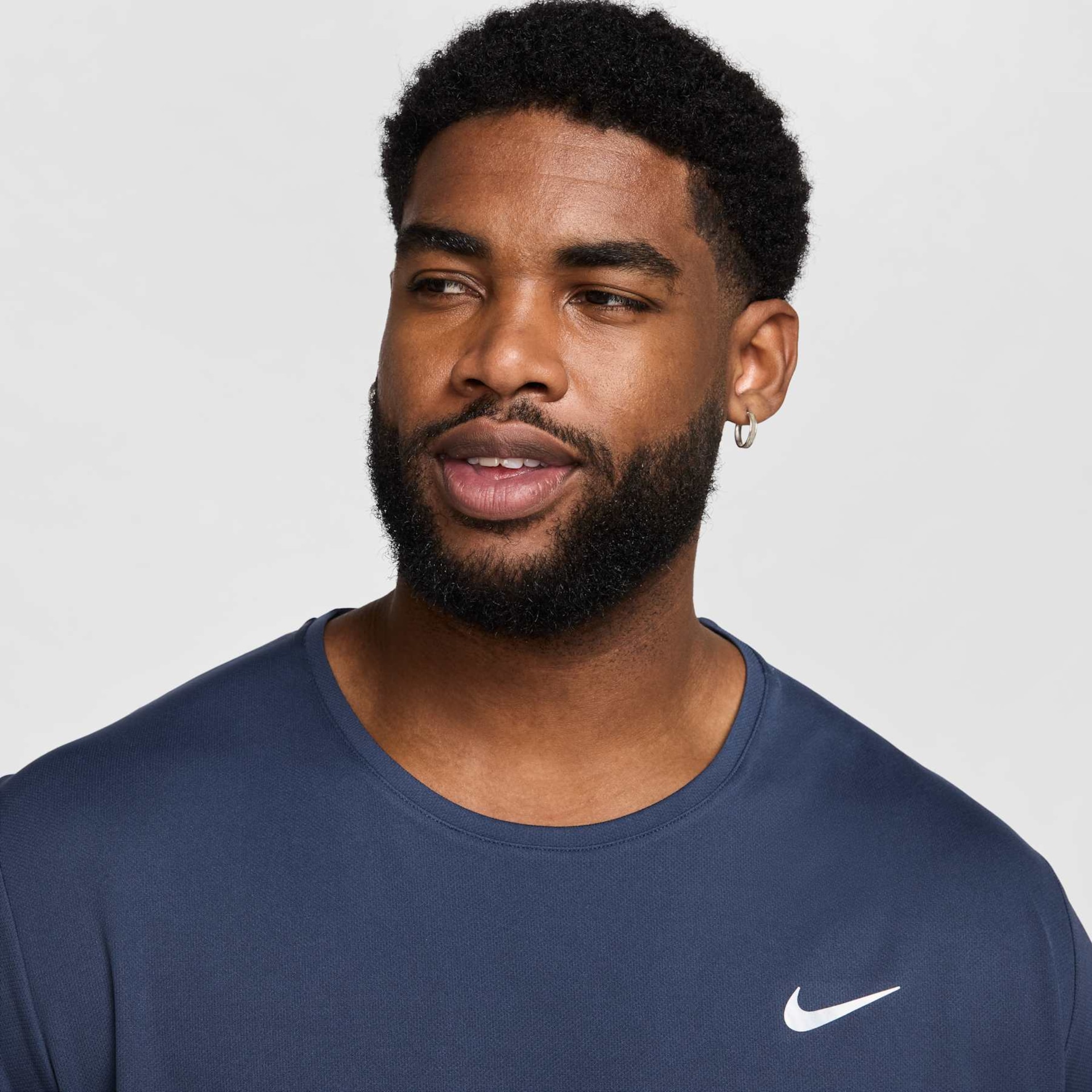 Camiseta Nike Dri-FIT UV Miller Masculina - Foto 9