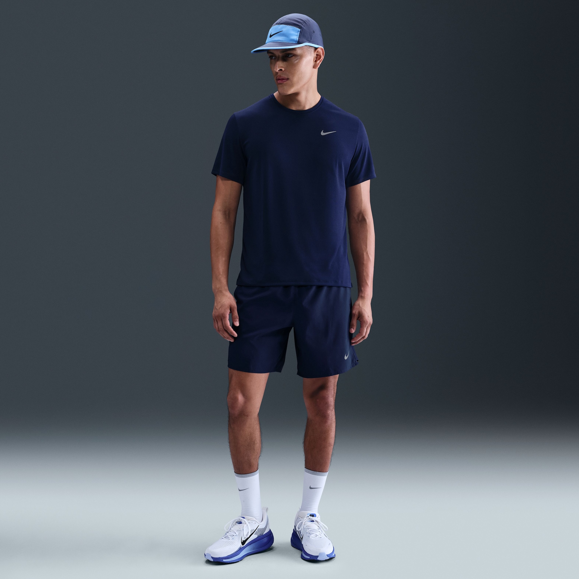 Imagem principal de Camiseta Nike Dri-FIT UV Miller Masculina