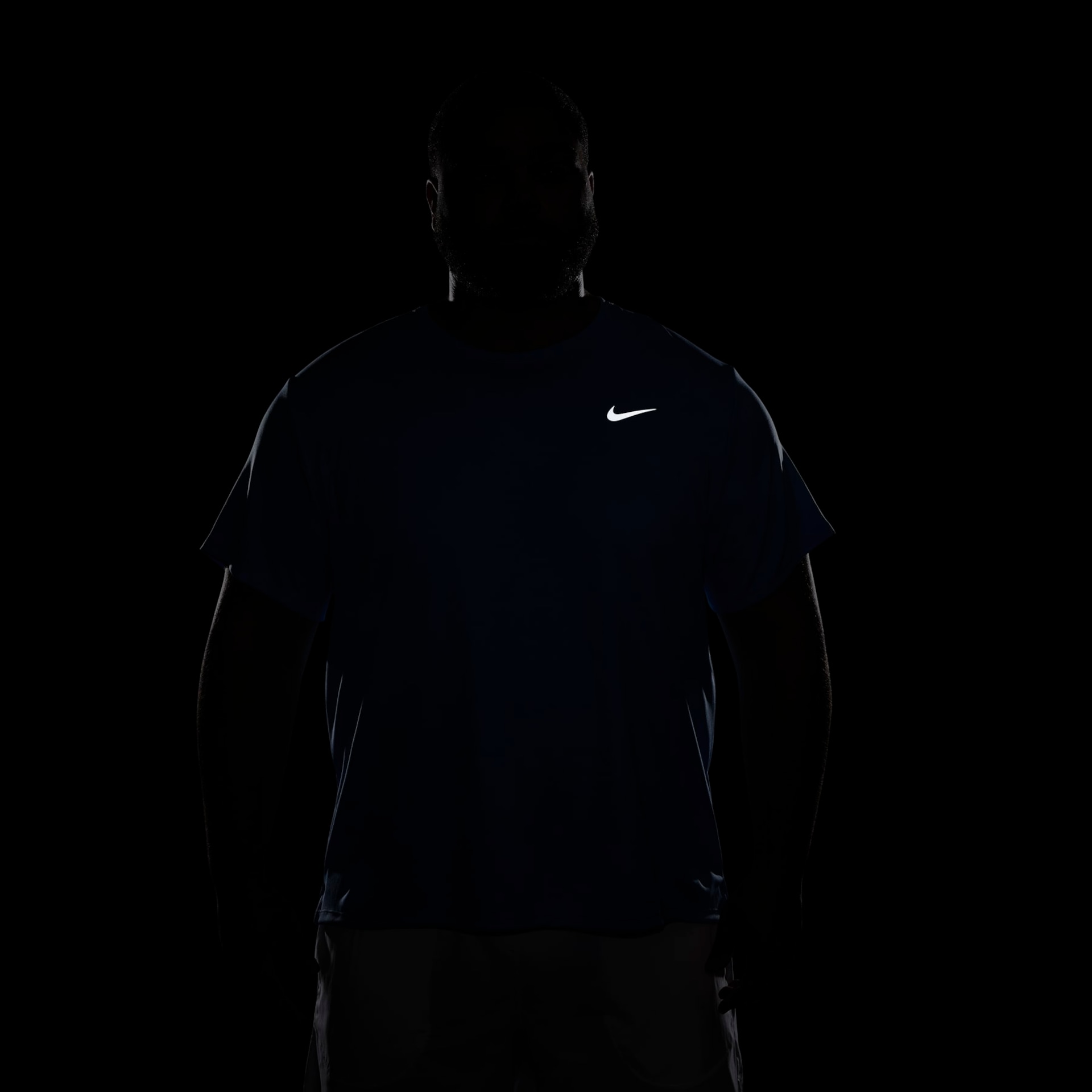 Camiseta Nike Dri-FIT UV Miller Masculina - Foto 12