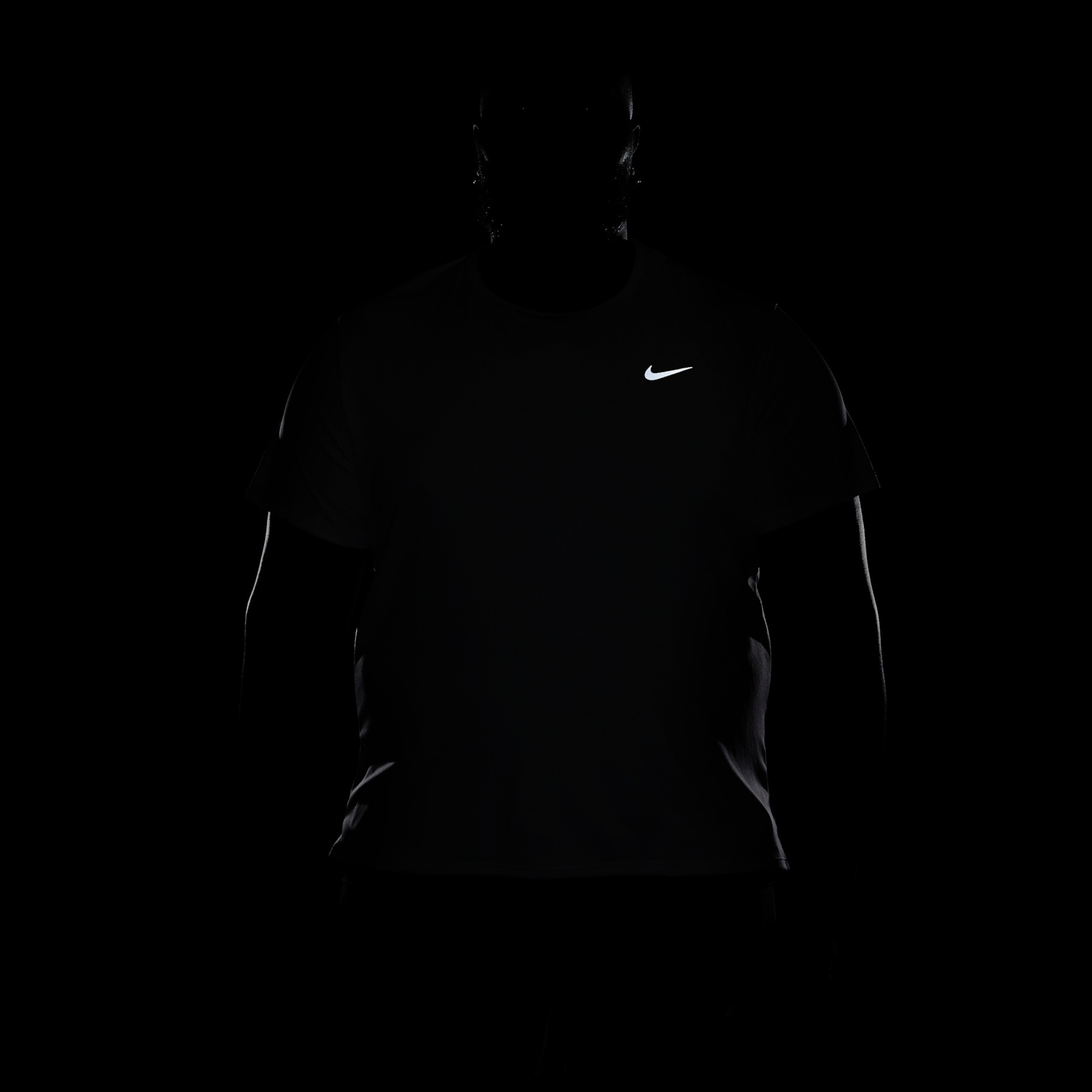 Camiseta Nike Dri-FIT UV Miller Masculina - Foto 8