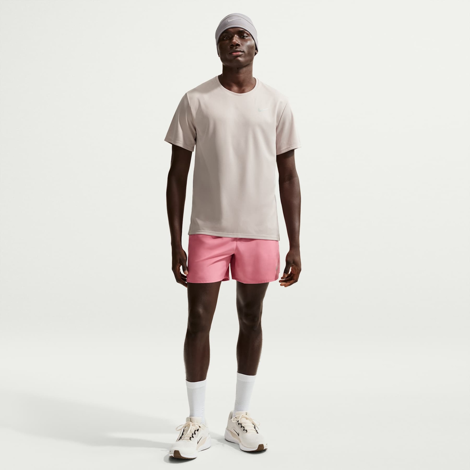 Camiseta Nike Dri-FIT UV Miller Masculina - Foto 4