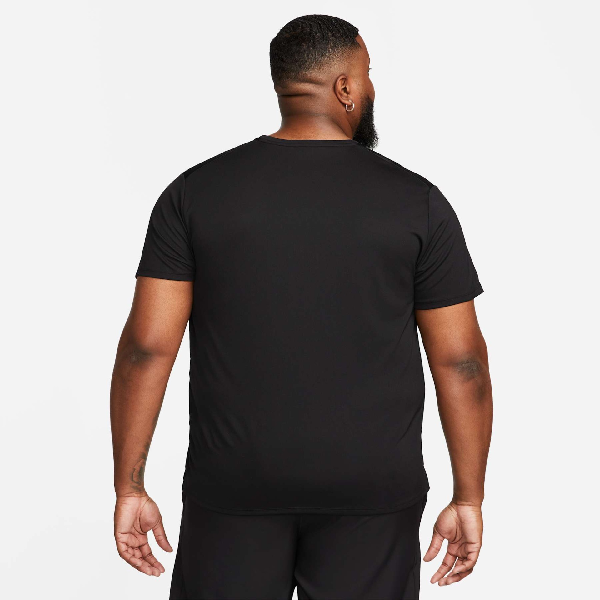 Camiseta Nike Dri-FIT UV Miller Masculina - Foto 7