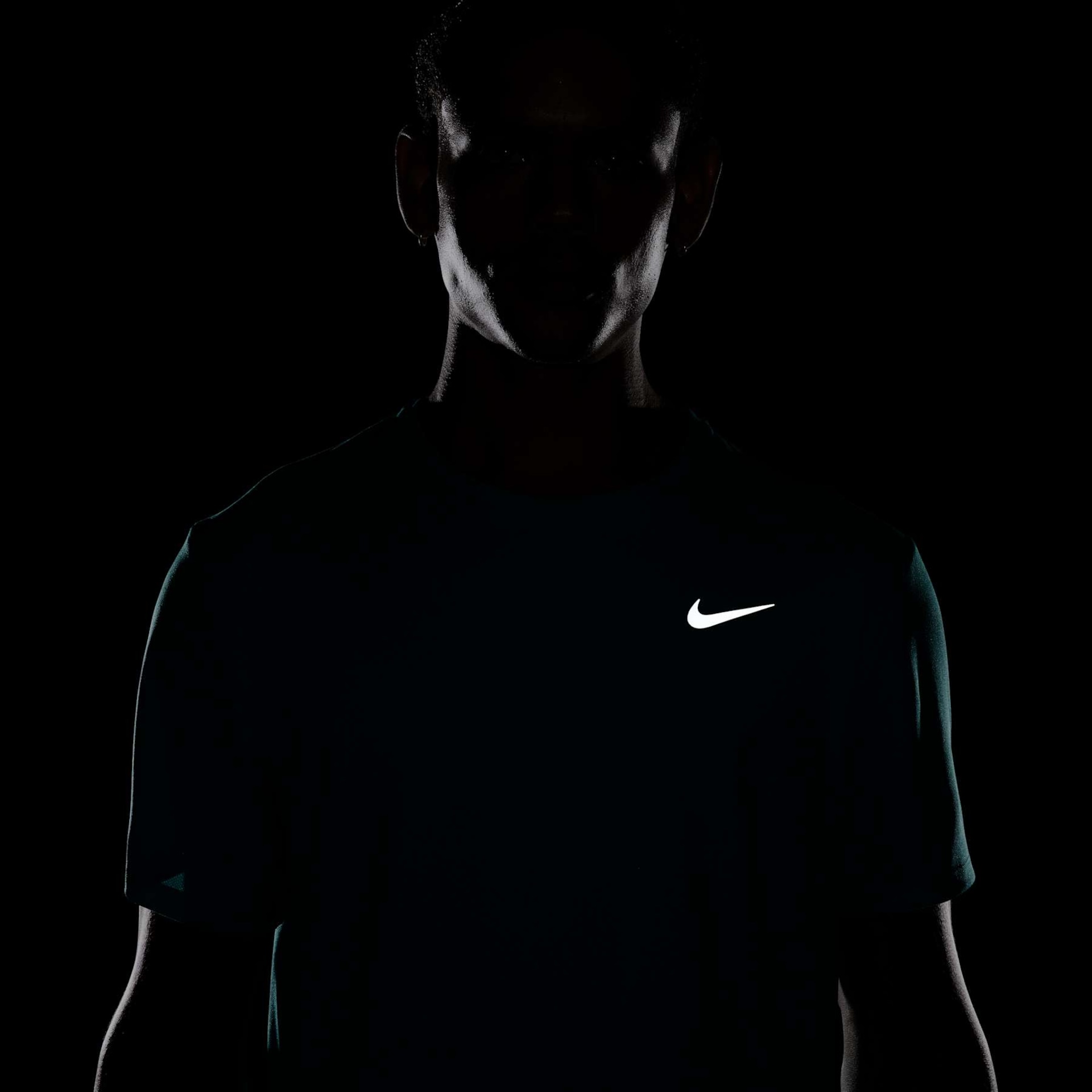 Camiseta Nike Dri-FIT UV Miller Masculina - Foto 6