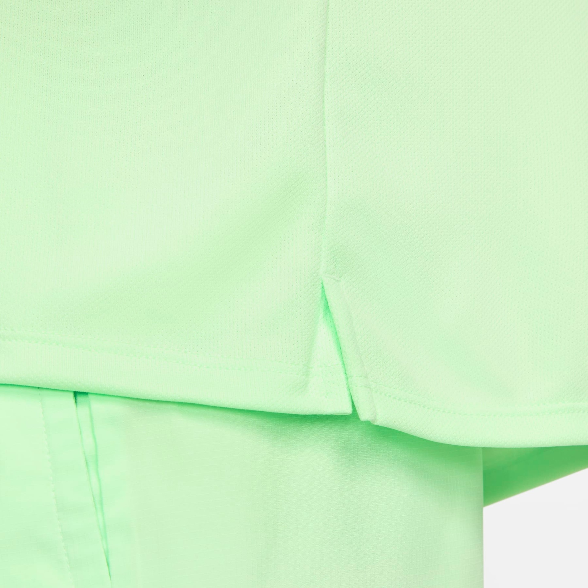 Camiseta Nike Dri-FIT UV Miller Masculina - Foto 4
