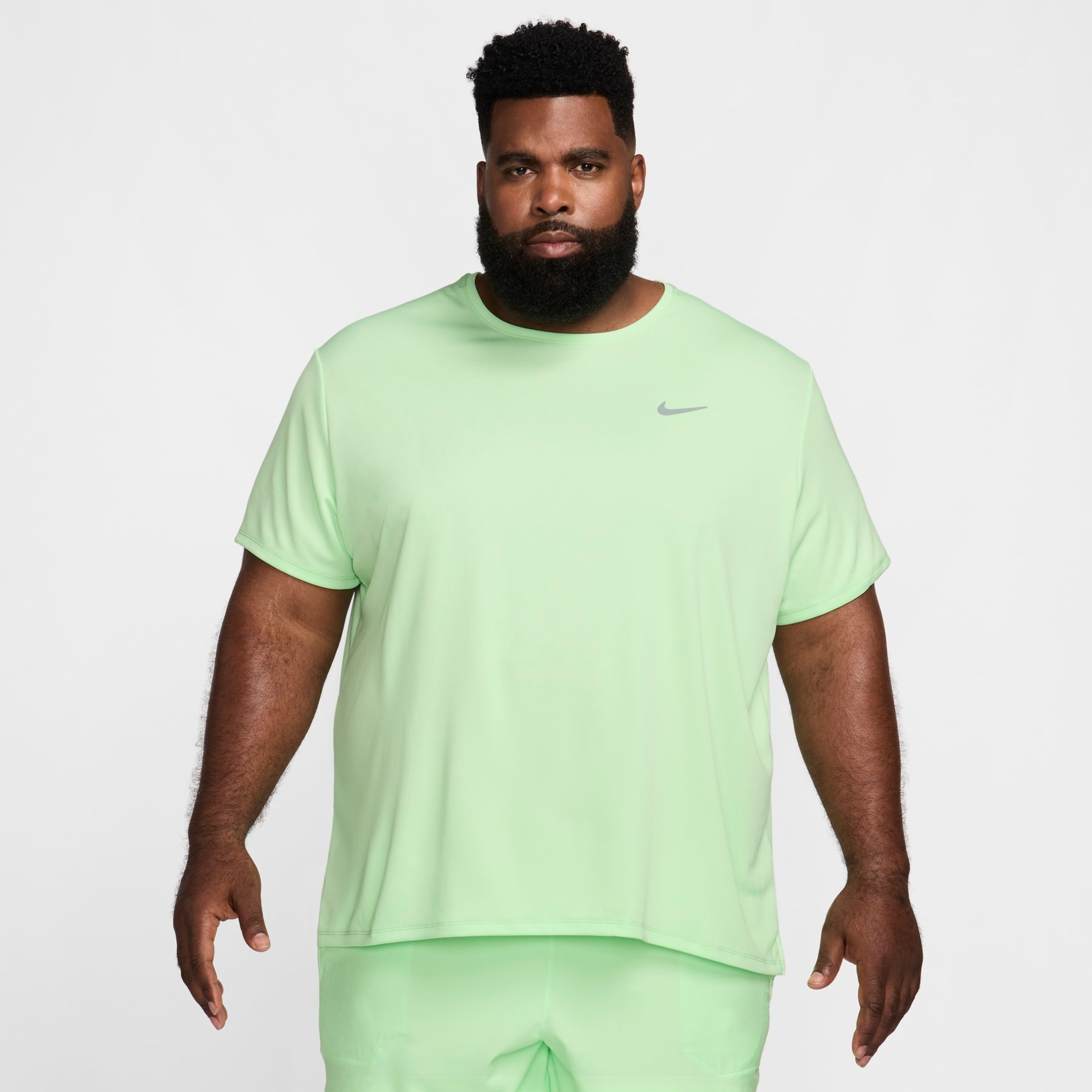 Camiseta Nike Dri-FIT UV Miller Masculina - Foto 7