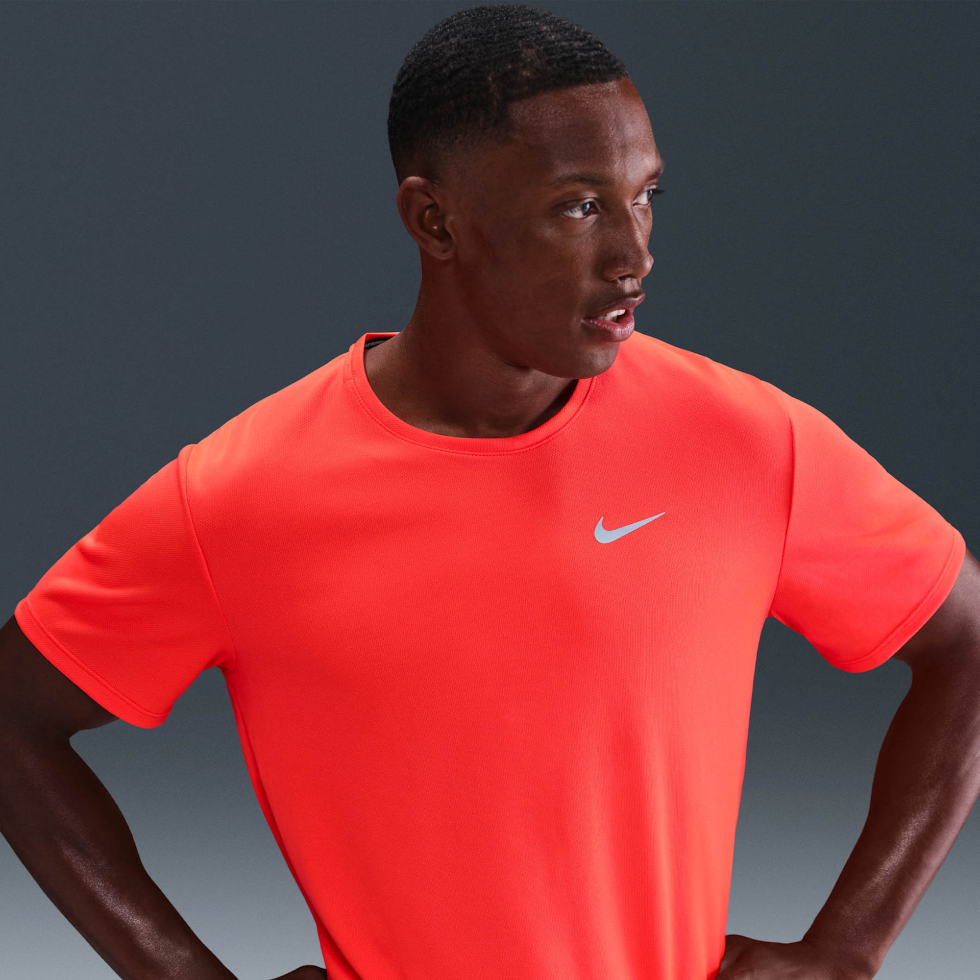 Imagem principal de Camiseta Nike Dri-FIT UV Miller Masculina
