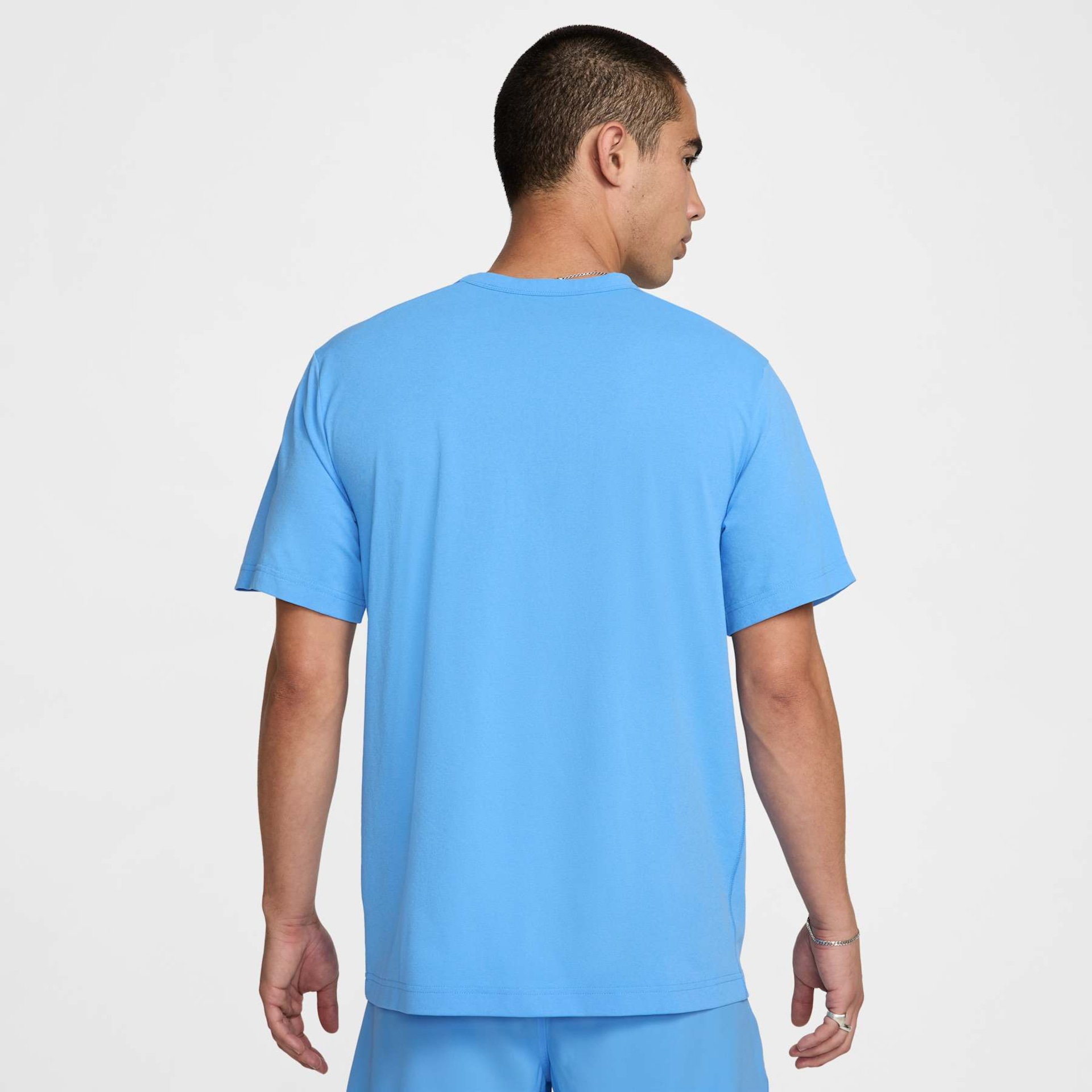 Camiseta Nike Hyverse Dri-FIT UV Masculina - Foto 2