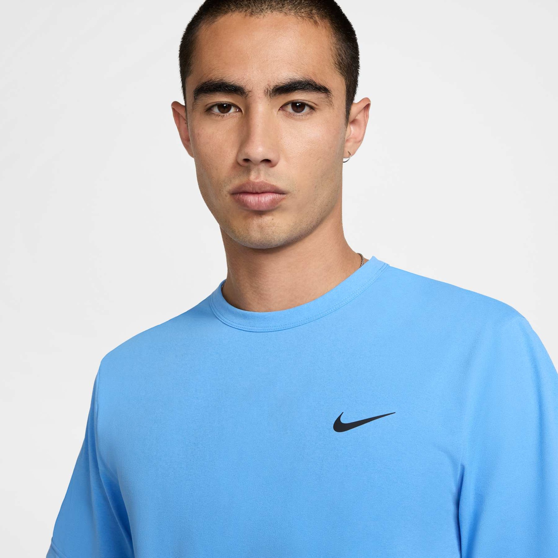 Camiseta Nike Hyverse Dri-FIT UV Masculina - Foto 3