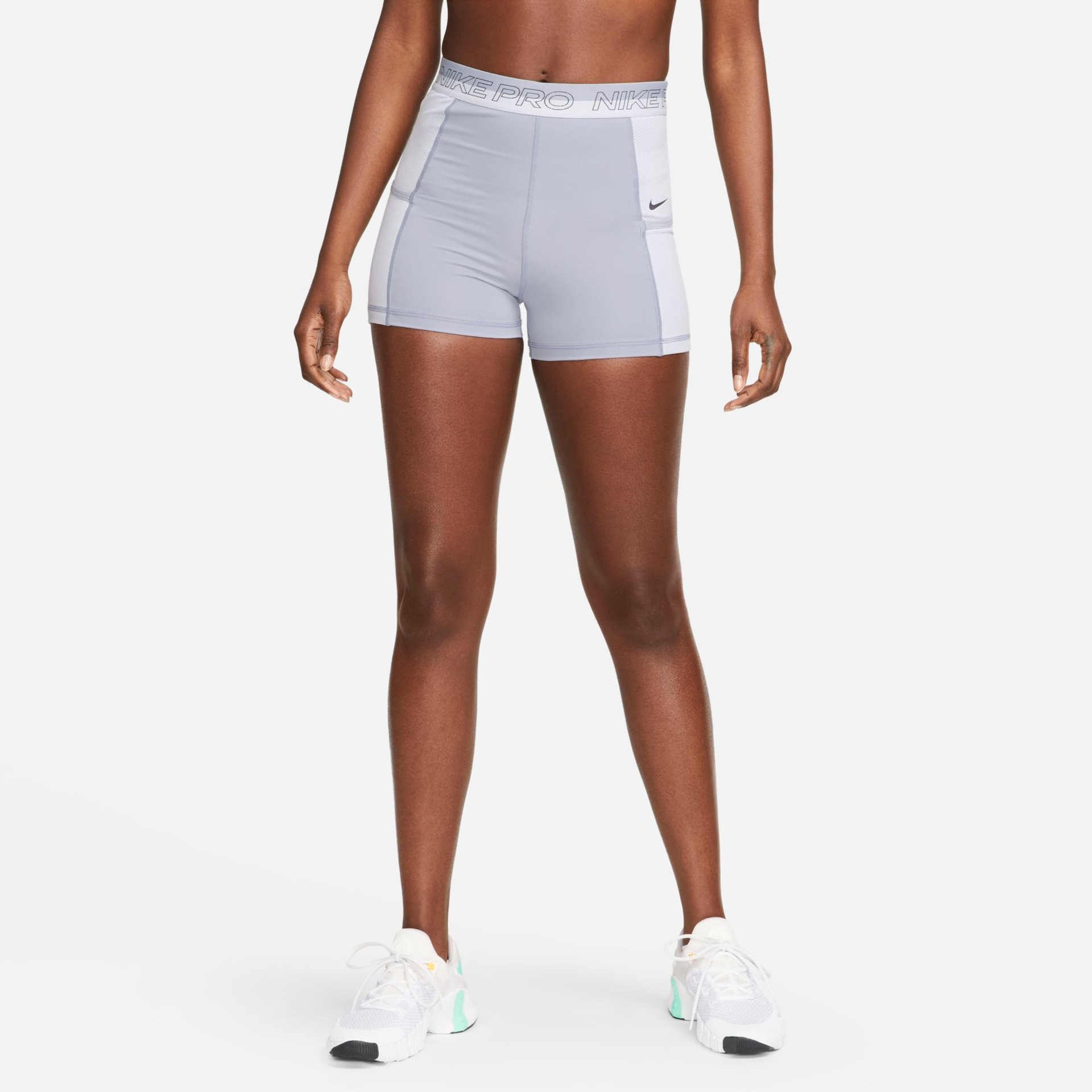 Shorts Nike Pro Dri-FT Feminino - Foto 1
