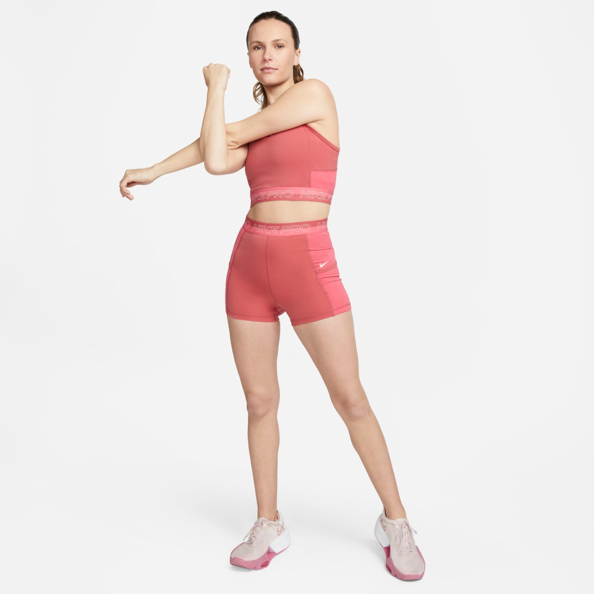 Shorts Nike Pro Dri-FT Feminino - Foto 6