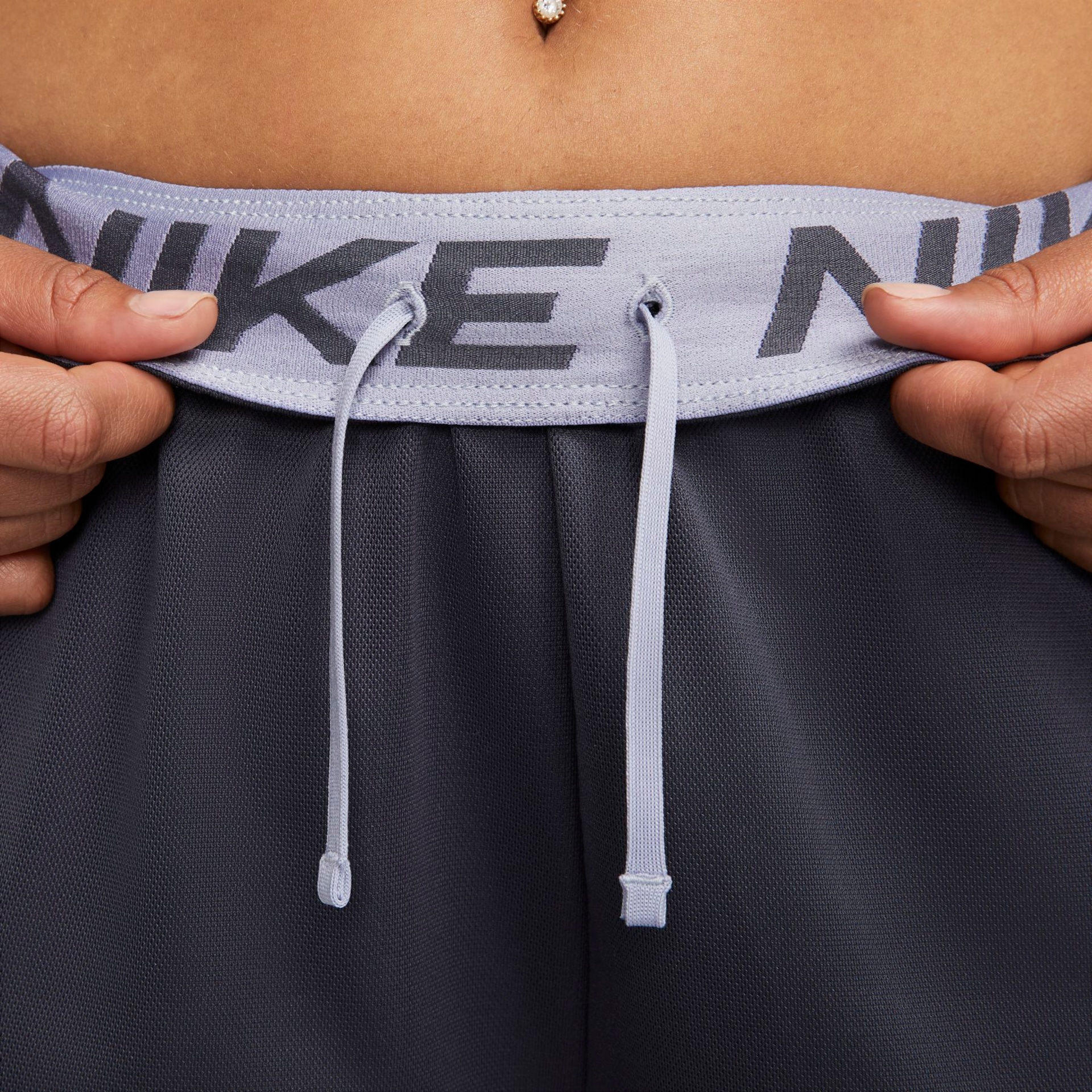 Shorts Nike Attack Feminino - Foto 6