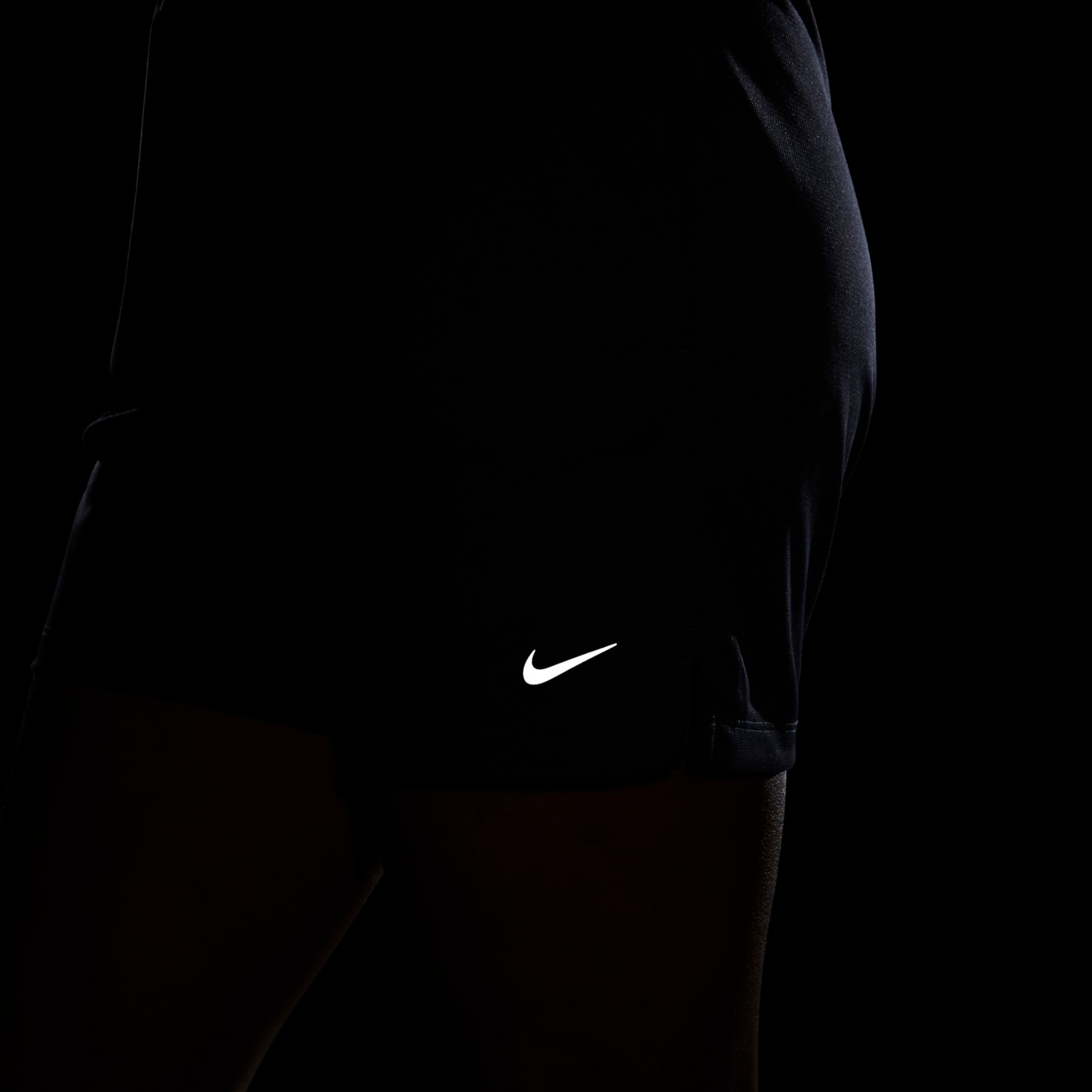 Shorts Nike Attack Feminino - Foto 8