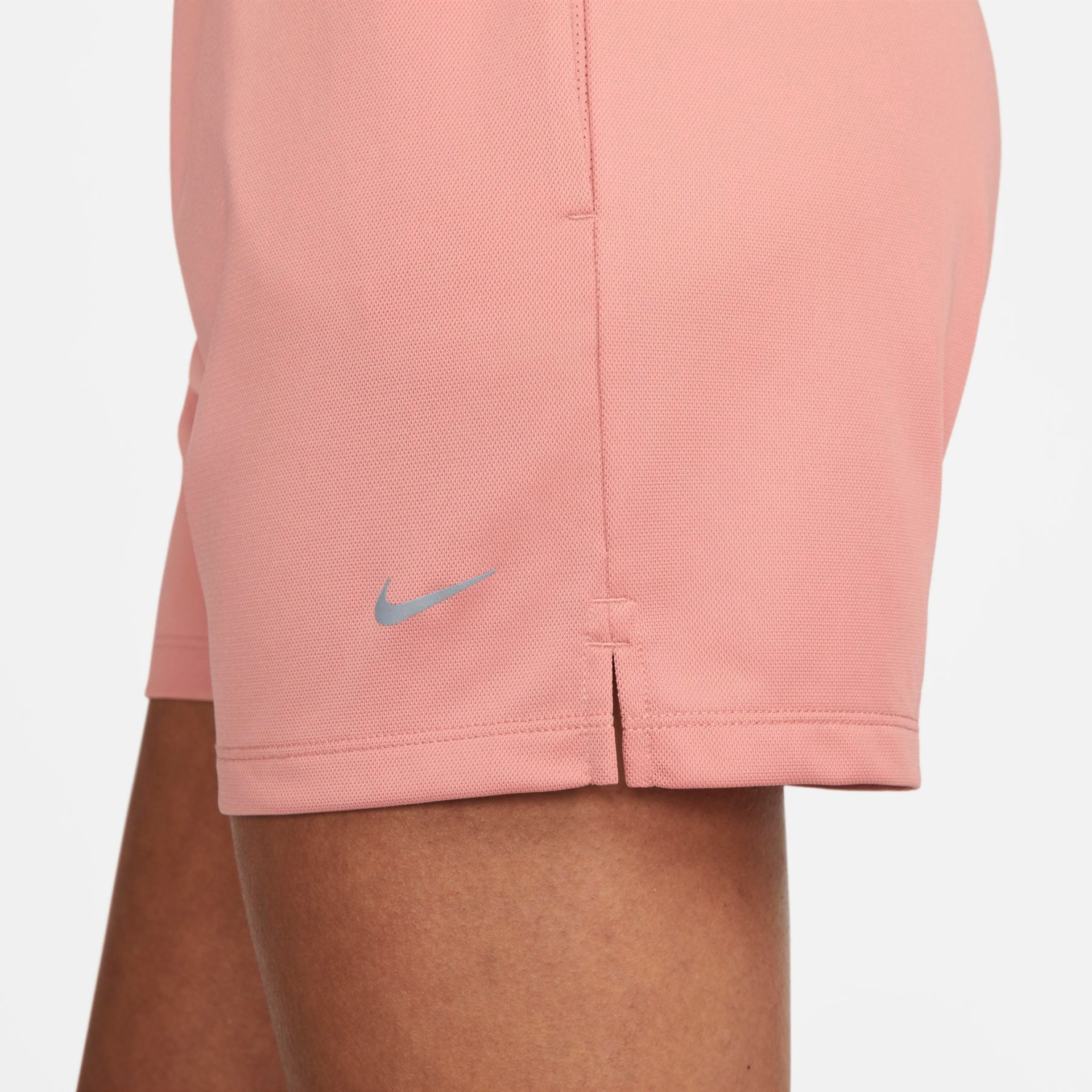 Shorts Nike Attack Feminino - Foto 6