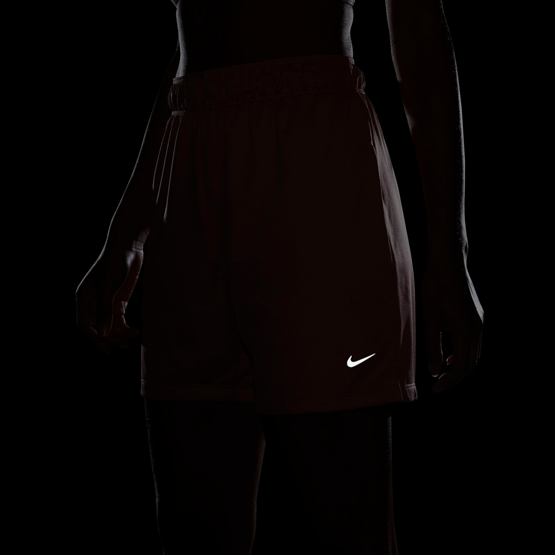 Shorts Nike Attack Feminino - Foto 8