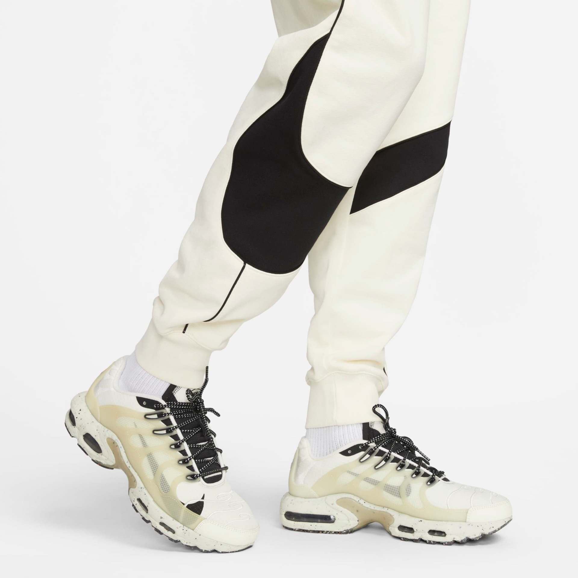 Calça Nike Swoosh Masculina - Foto 3