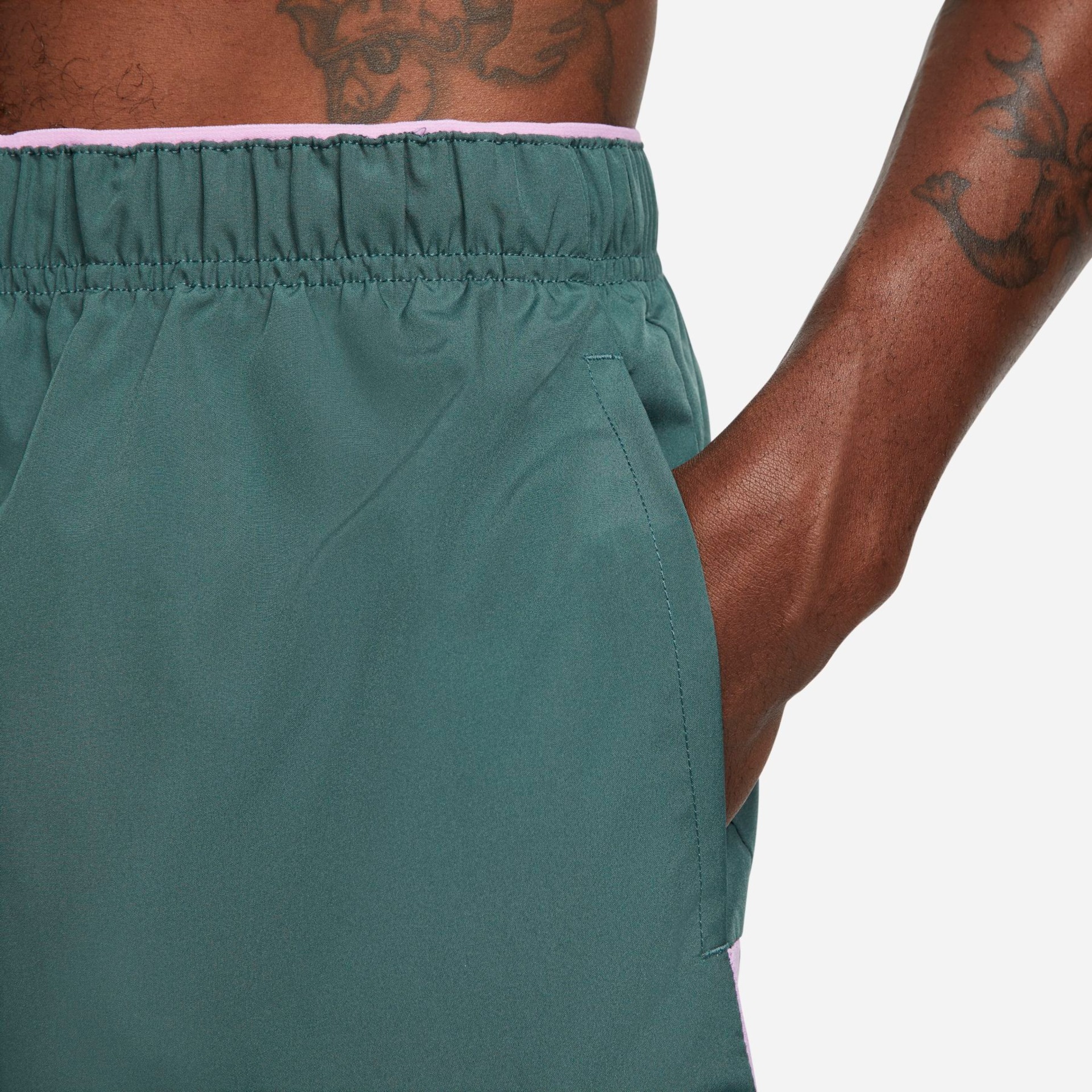 Shorts Nike Dri-FIT Challenger Masculino - Foto 4
