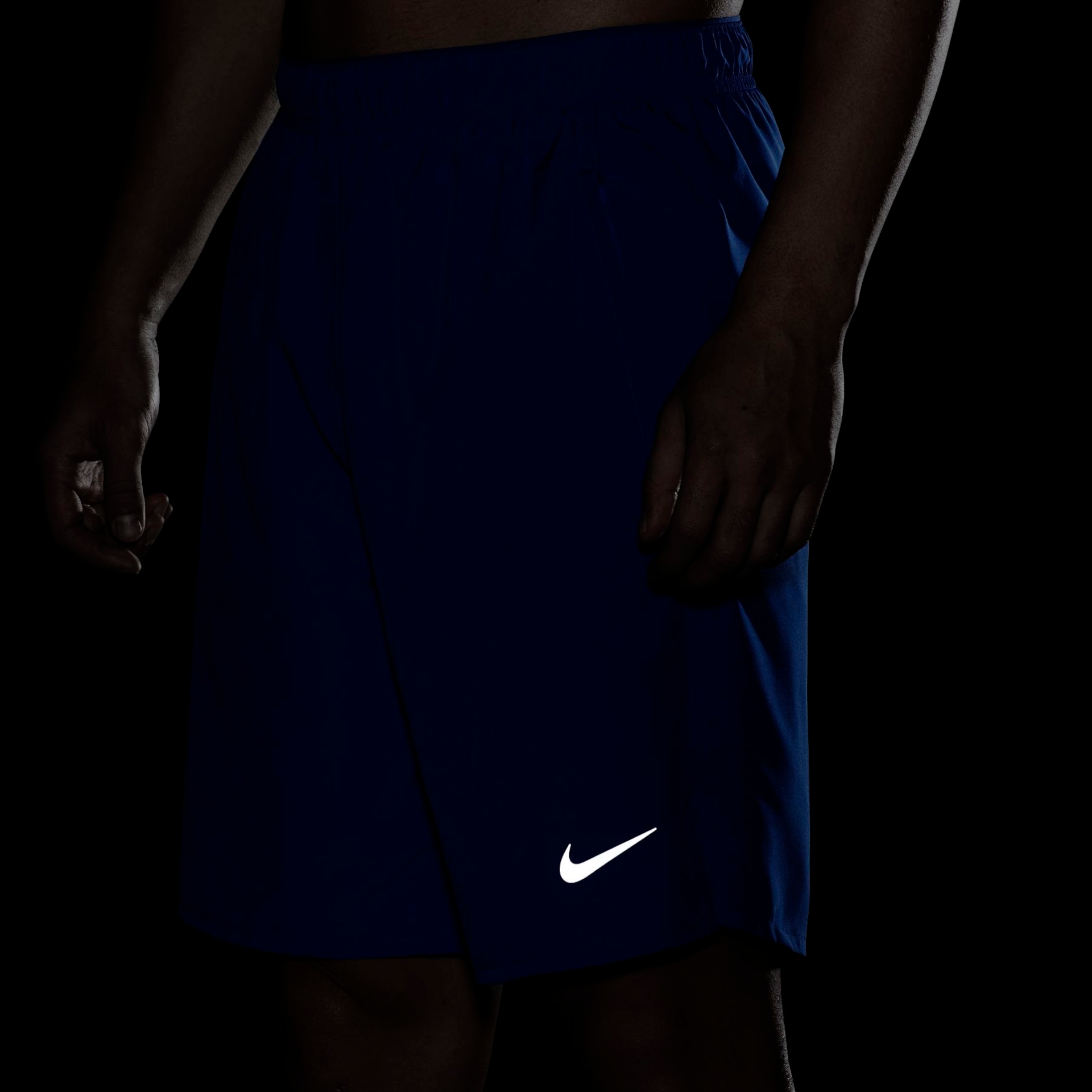 Shorts Nike Challenger Dri-FIT Masculino - Foto 8