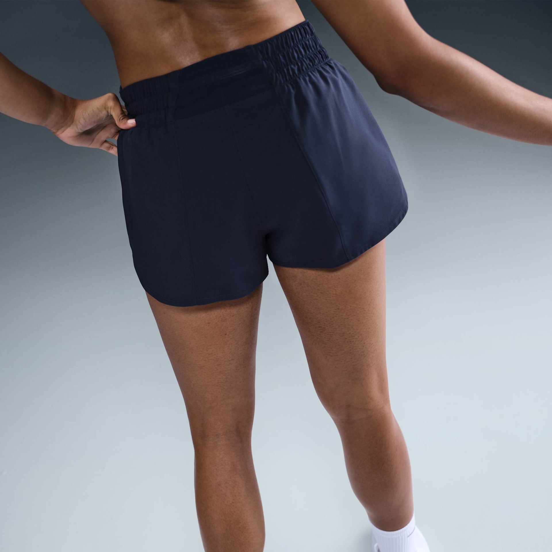 Shorts Nike One Feminino - Foto 3