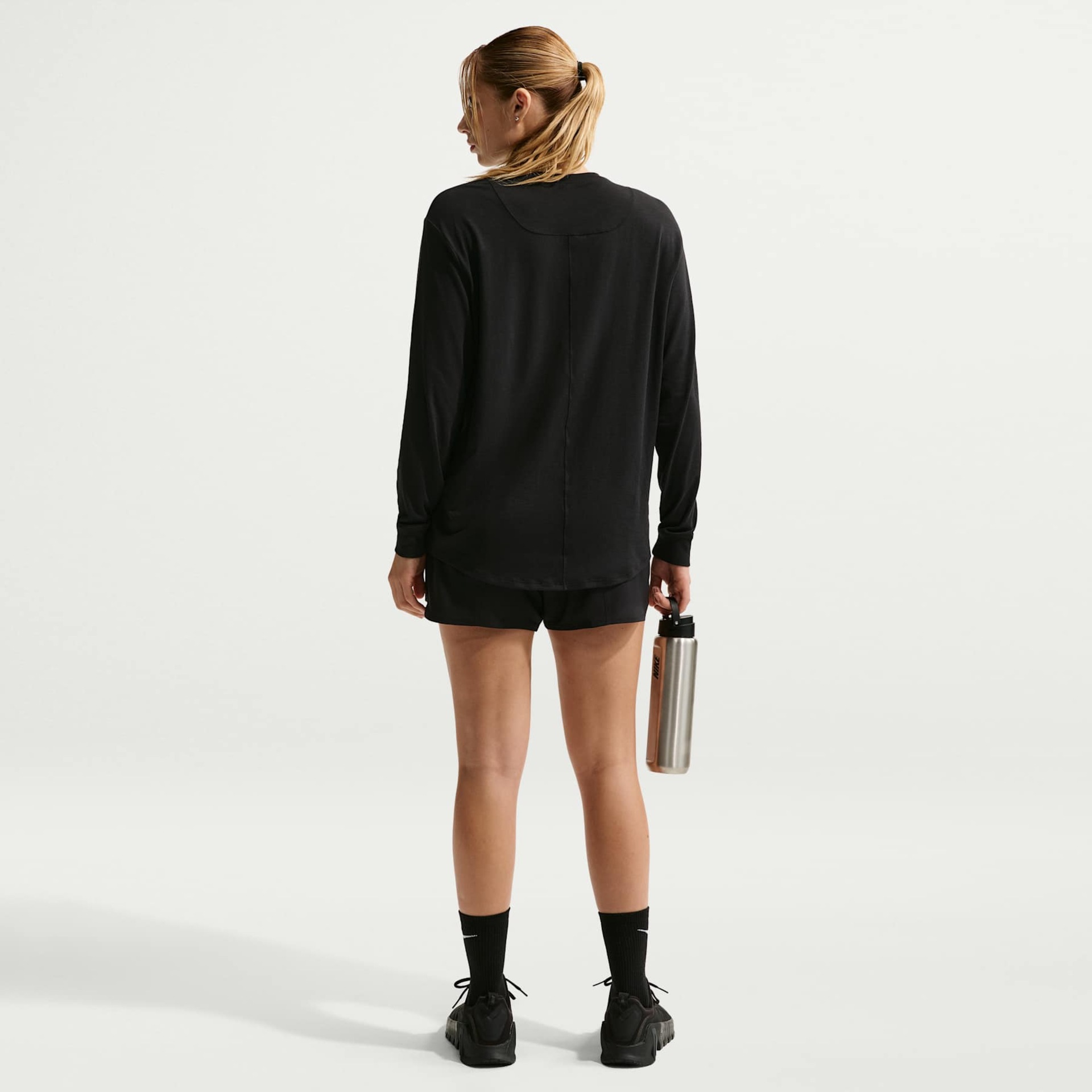 Shorts Nike One Feminino - Foto 5