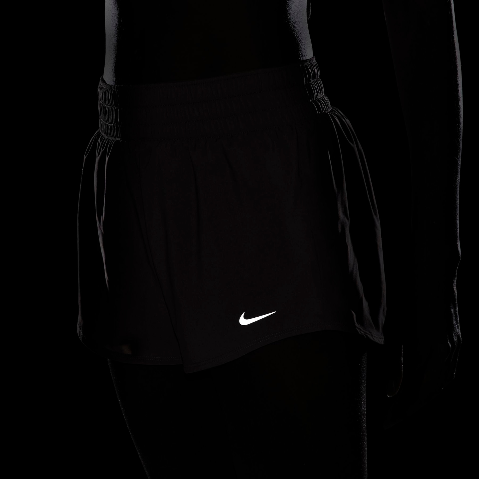 Shorts Nike One Feminino - Foto 8