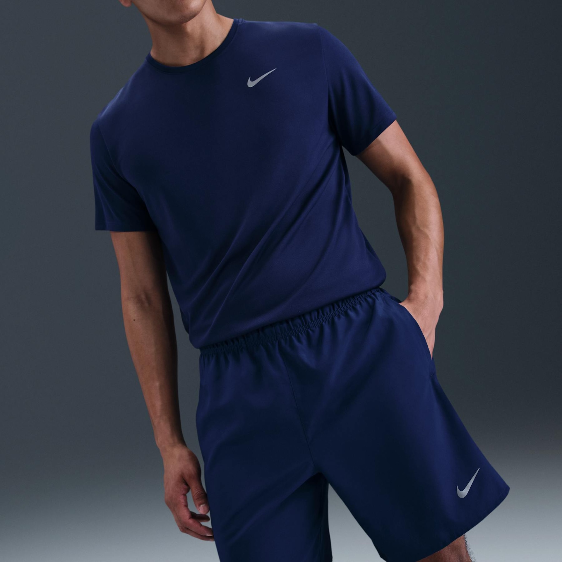Shorts Nike Dri-FIT Challenger 2-in-1 Masculino - Foto 2