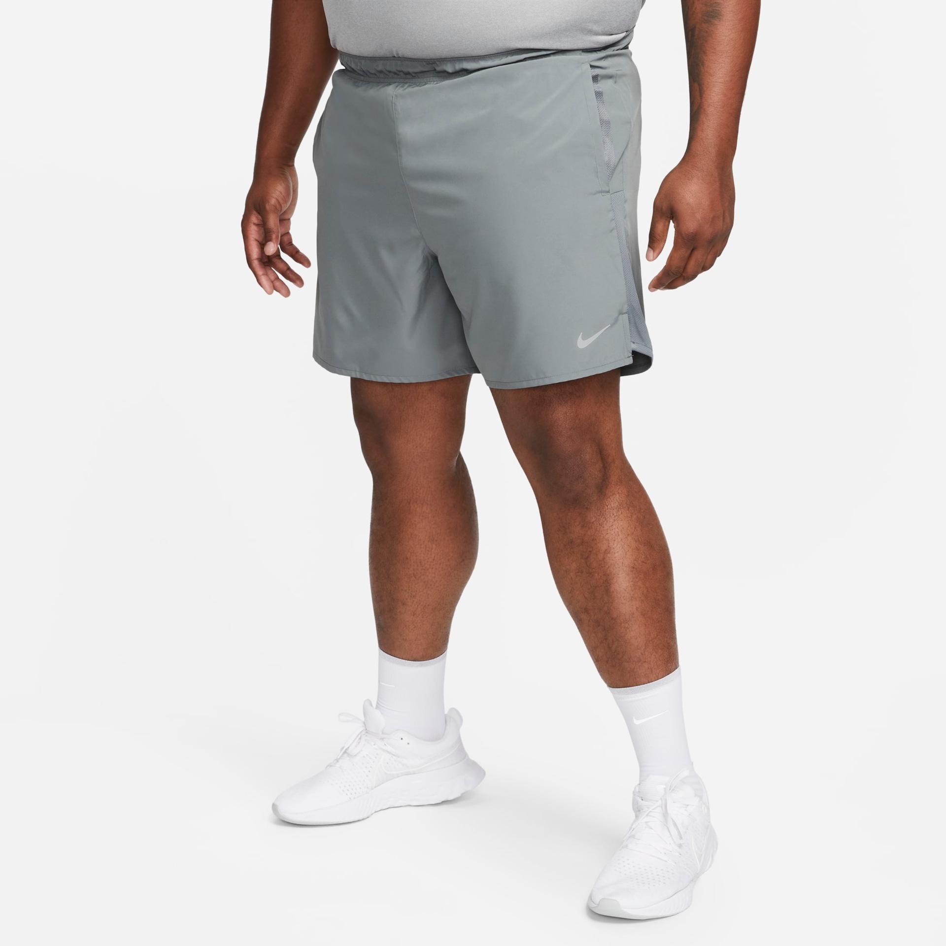 Shorts Nike Dri-FIT Challenger 2-in-1 Masculino - Foto 9