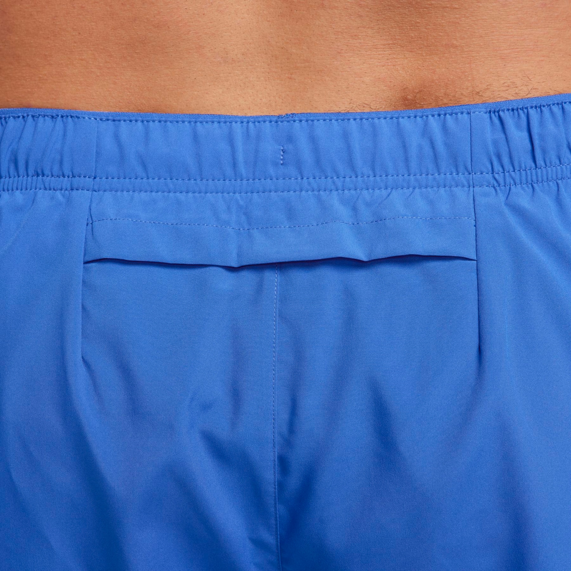 Shorts Nike Challenger Masculino - Foto 15