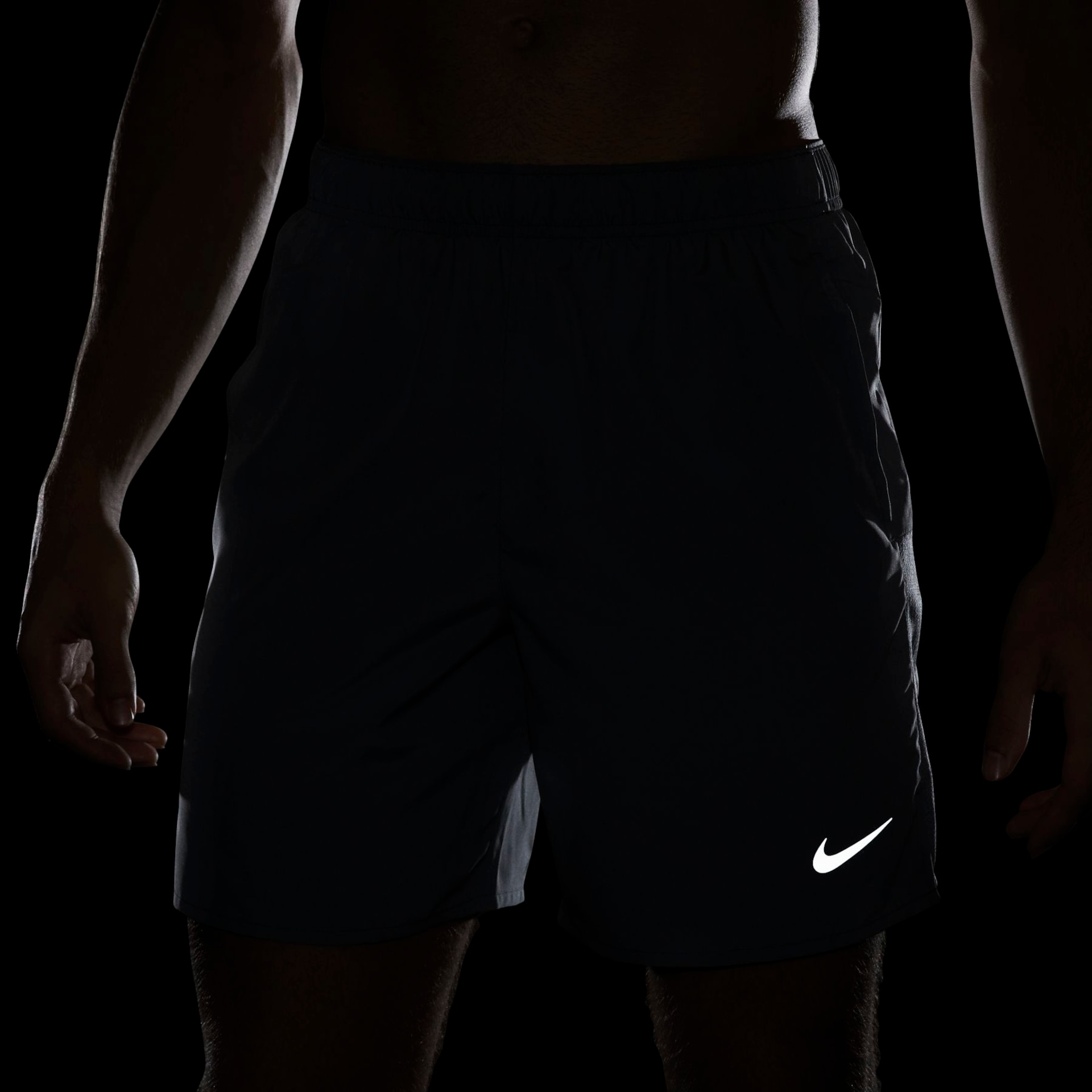 Shorts Nike Challenger Masculino - Foto 9