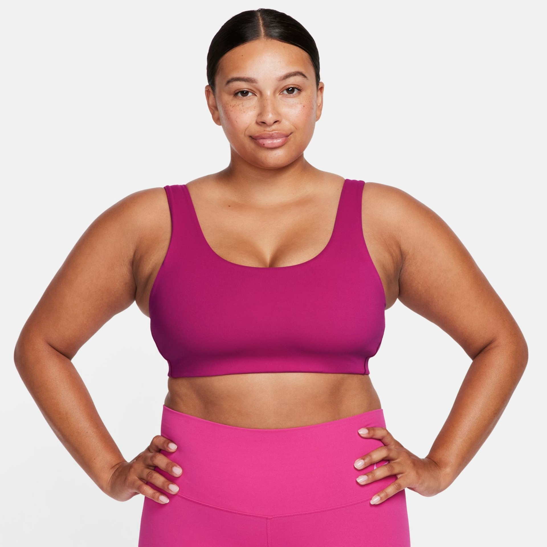 Top Nike Alate All U Feminino - Foto 1