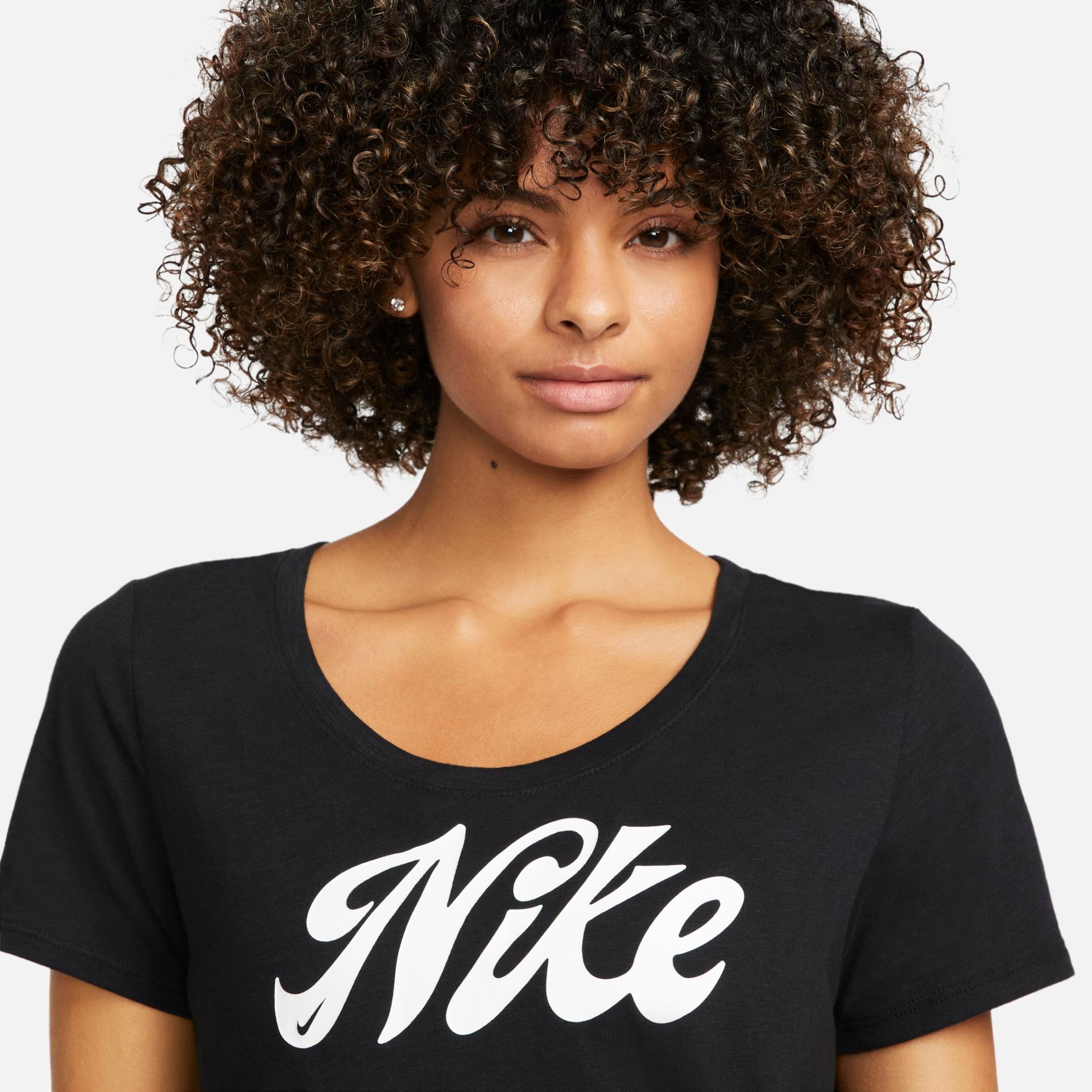 Camiseta Nike Dri-FIT Feminina - Foto 3