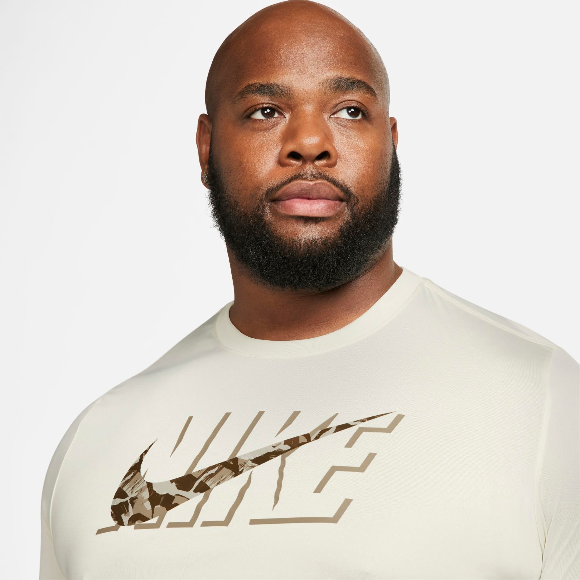 Camiseta Nike Dri-FIT Camo Masculina - Foto 7