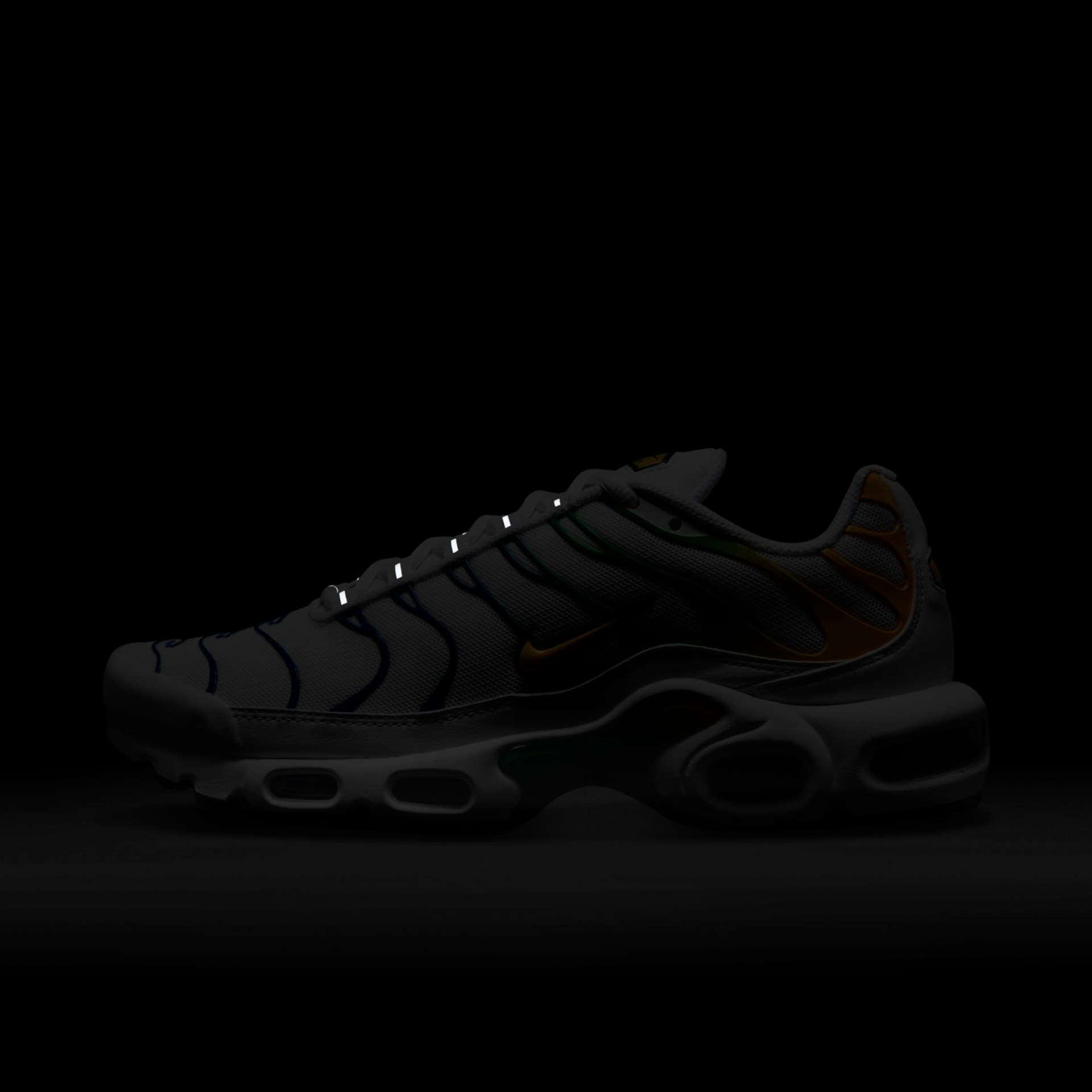 Tênis Nike Air Max Plus Feminino - Foto 10