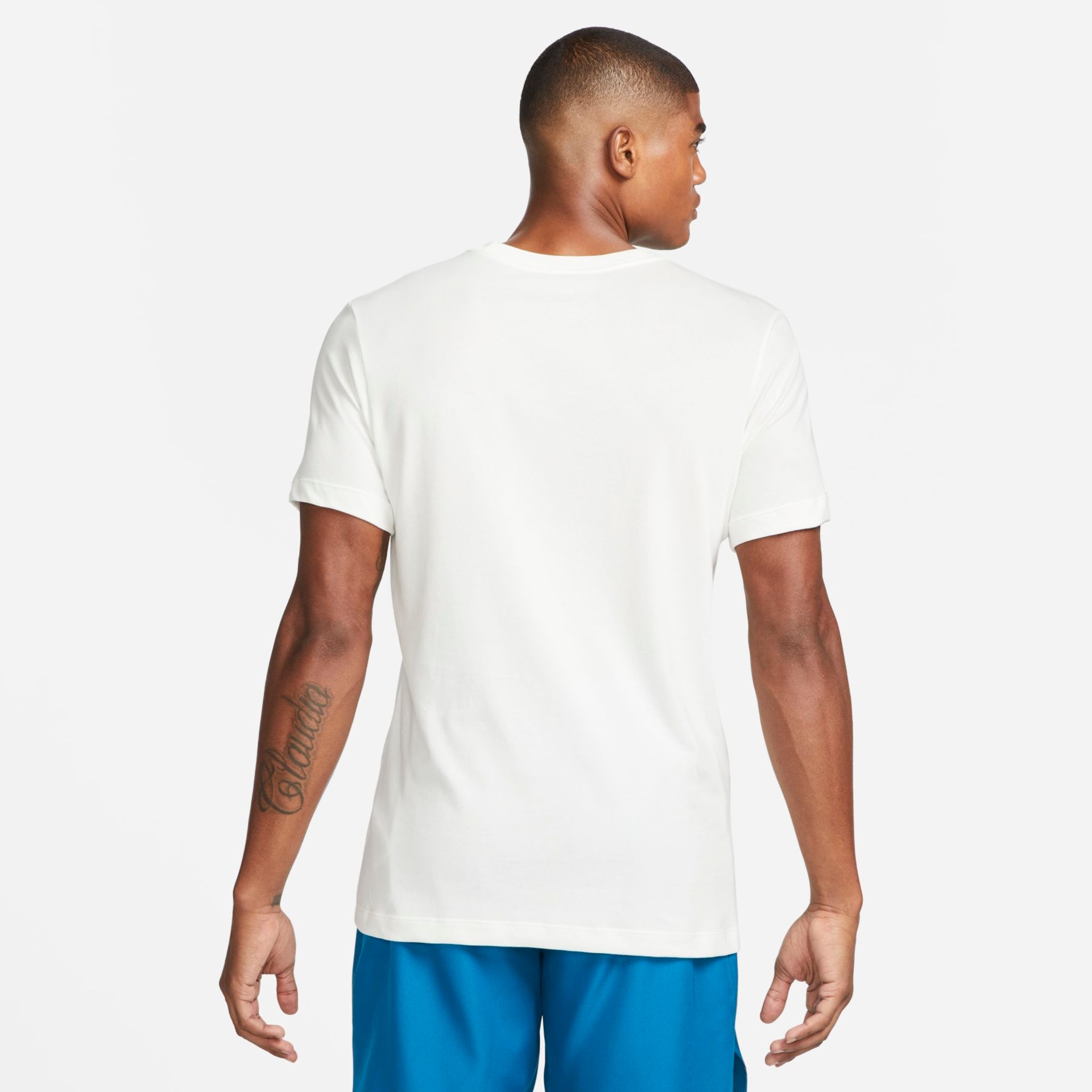 Camiseta Nike Court Dri-FIT Masculina - Foto 2