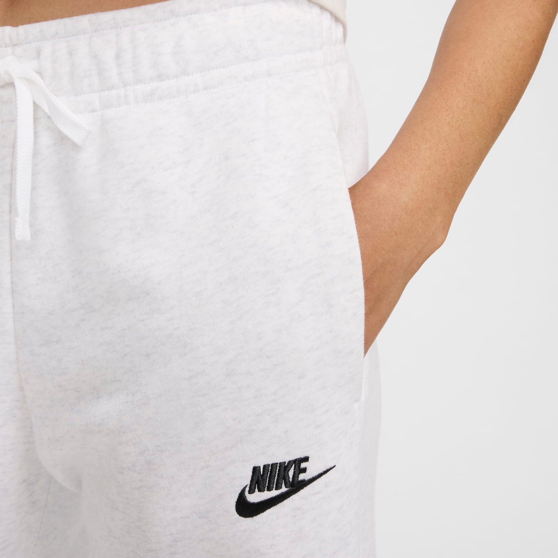 Calça Nike Sportswear Club Fleece Feminina - Foto 3