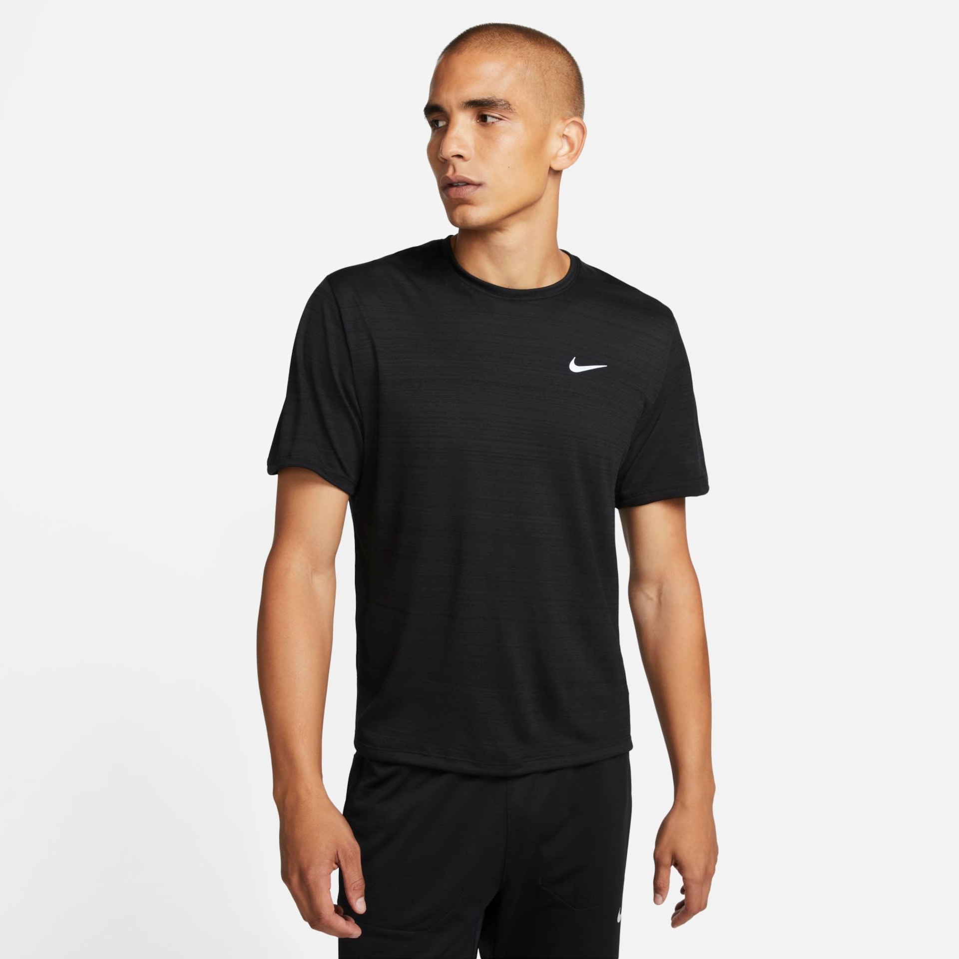 Imagem principal de Camiseta Nike Dri-FIT Miler Masculina