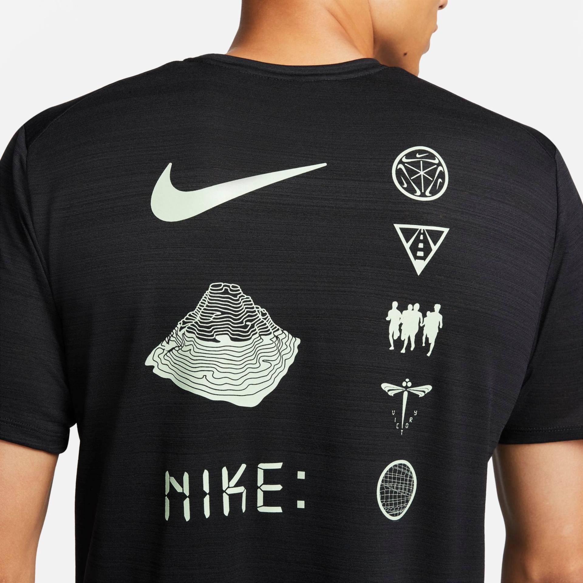 Camiseta Nike Dri-FIT Miler Masculina - Foto 4