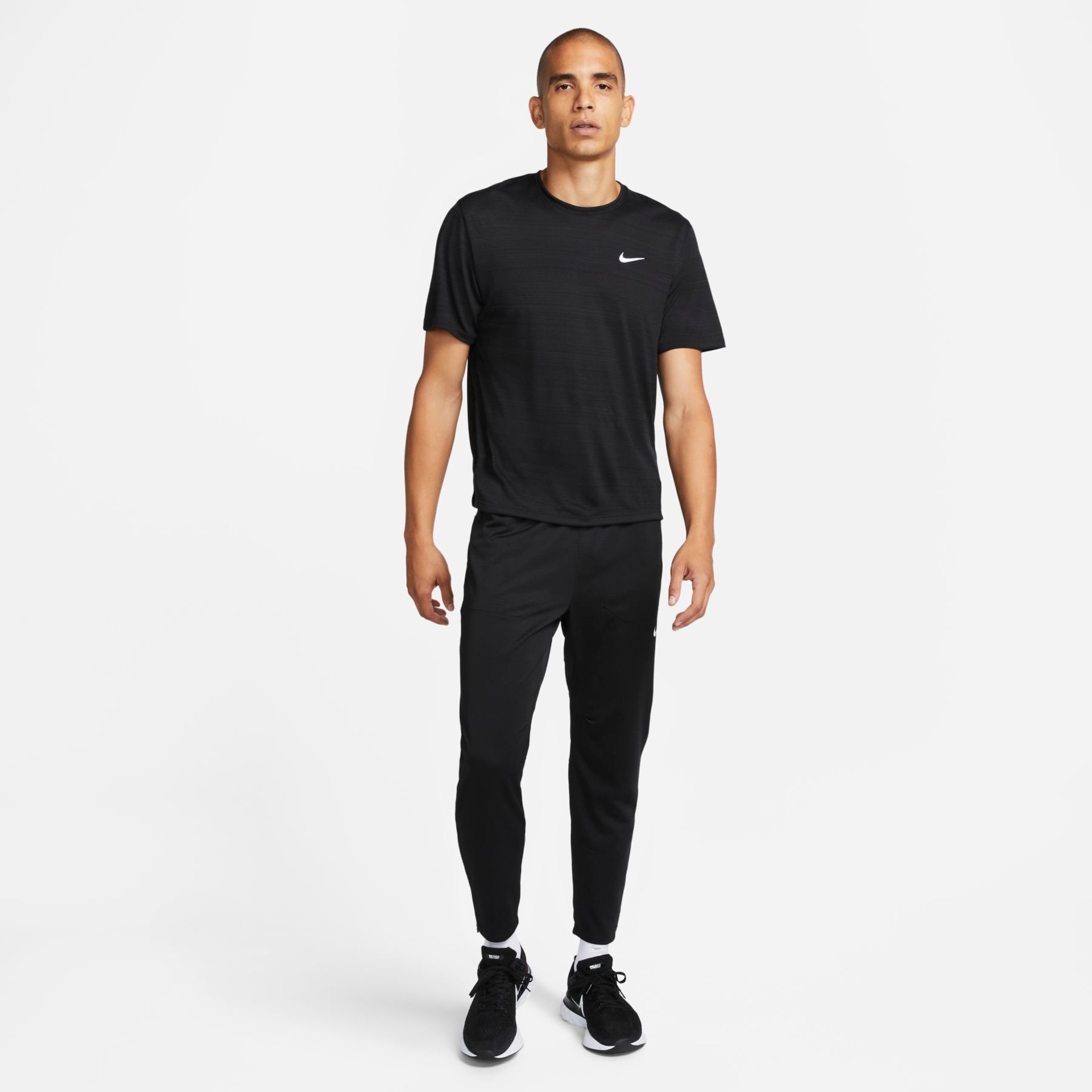 Camiseta Nike Dri-FIT Miler Masculina - Foto 6