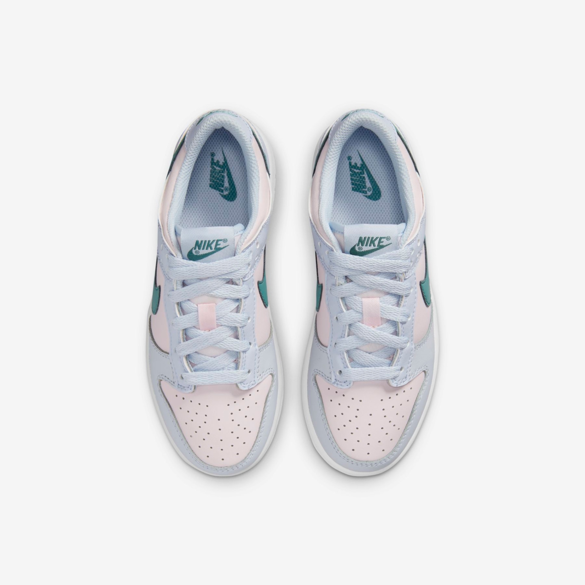 Tênis Nike Dunk Low LX BP Infantil - Foto 4