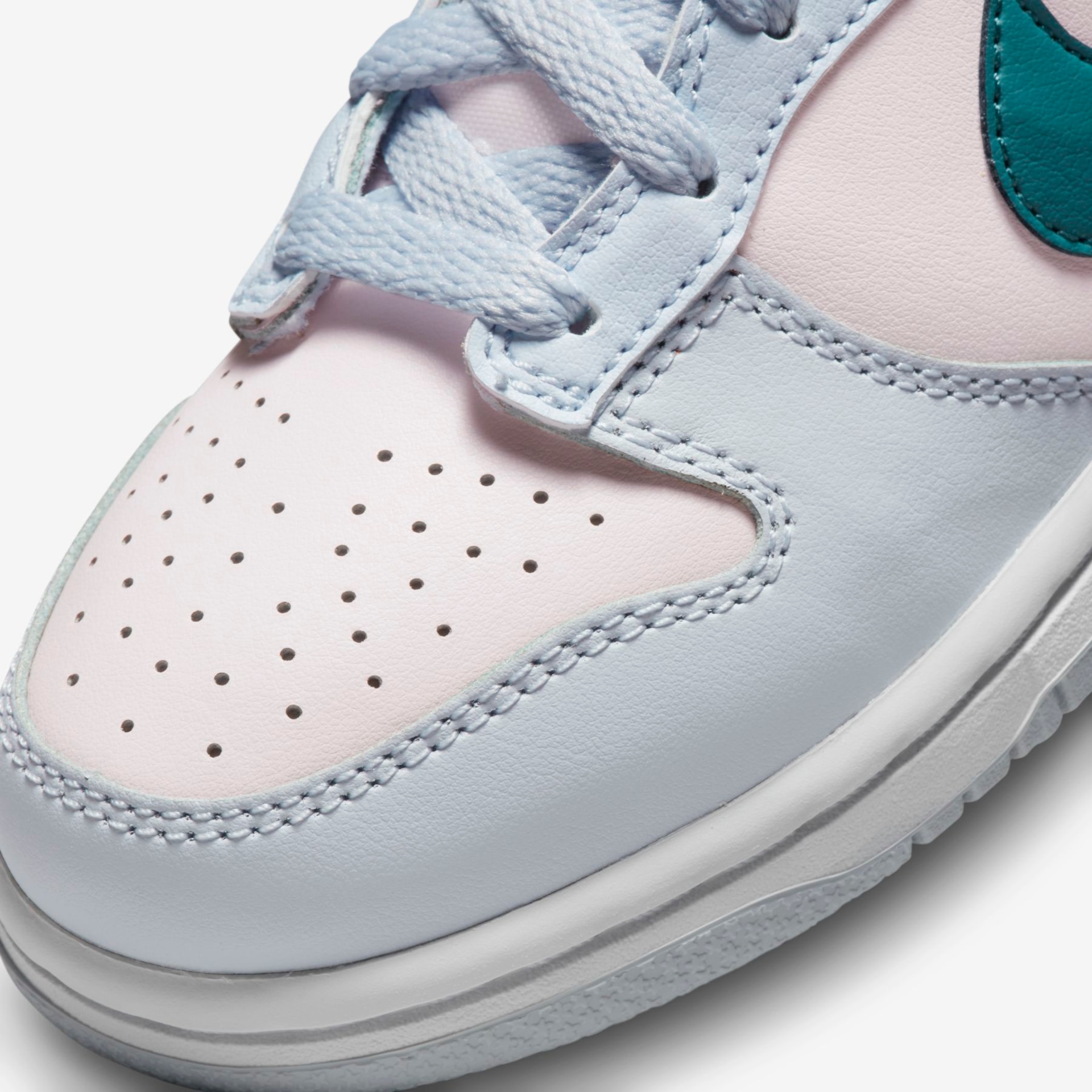 Tênis Nike Dunk Low LX BP Infantil - Foto 7