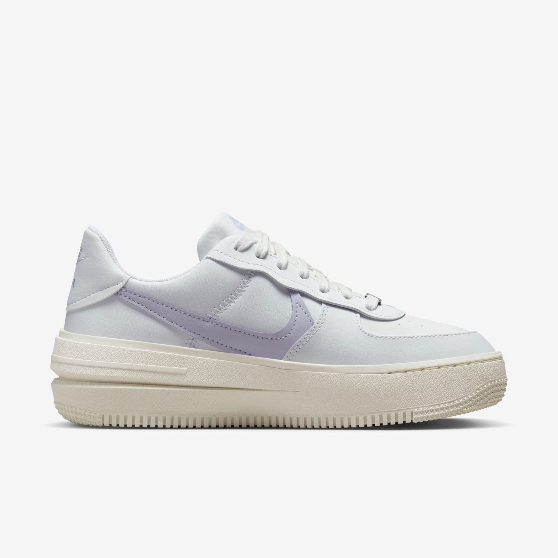 Tênis Nike Air Force 1 PLT.AF.ORM LV8 FUFR Feminino - Foto 3