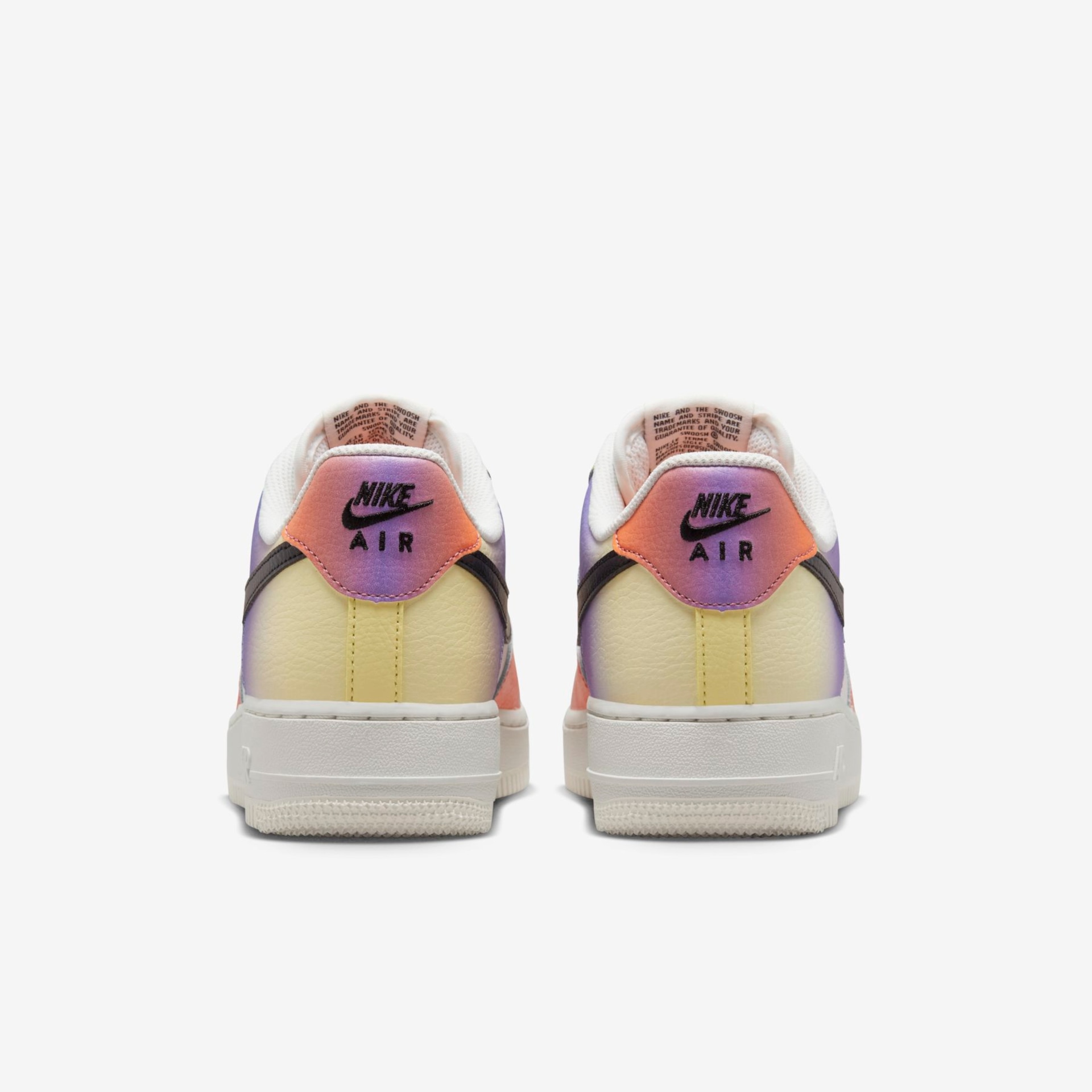 Tênis Nike Air Force 1 Low '07 Premium Feminino - Foto 7