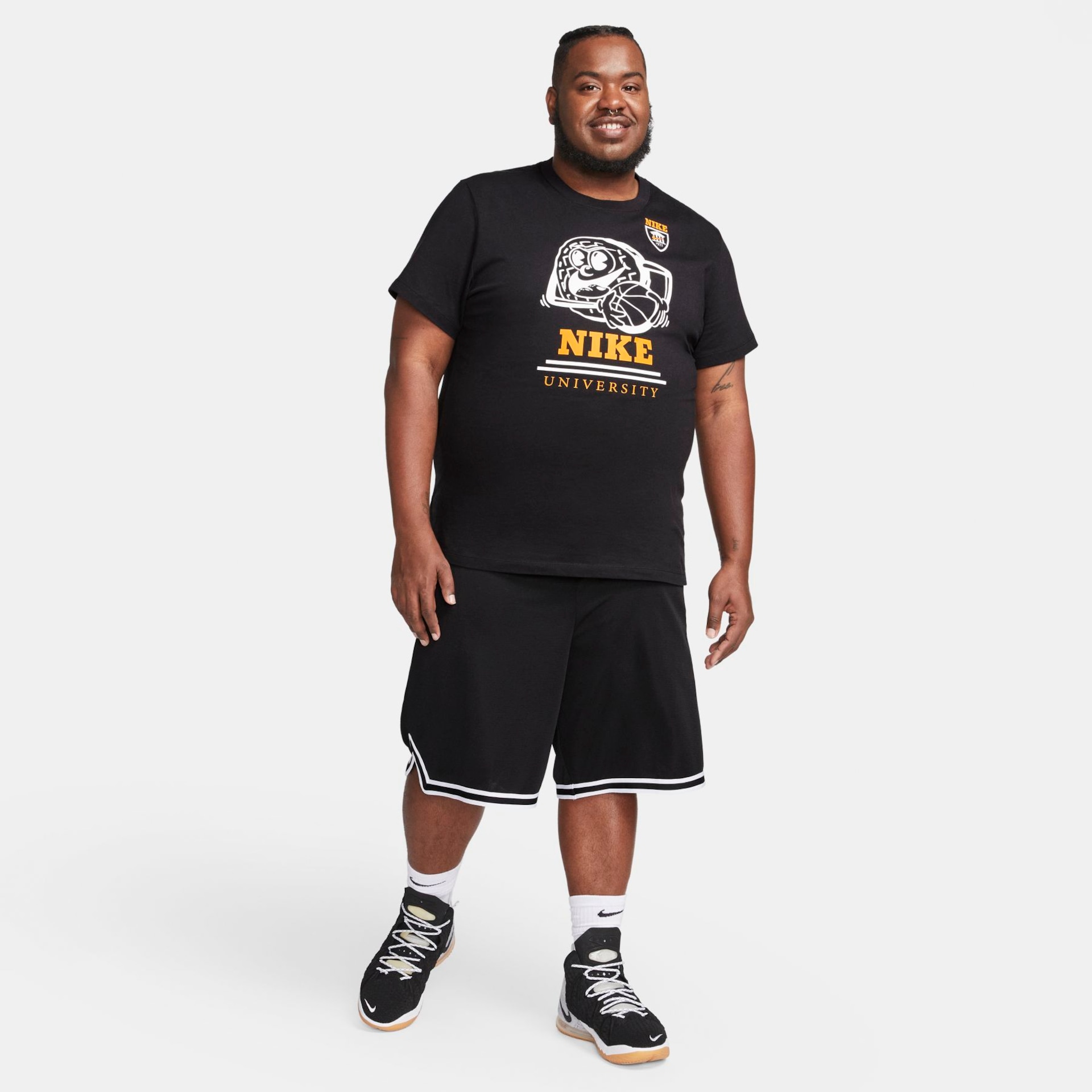 Camiseta Nike NIKEU Masculina - Foto 9