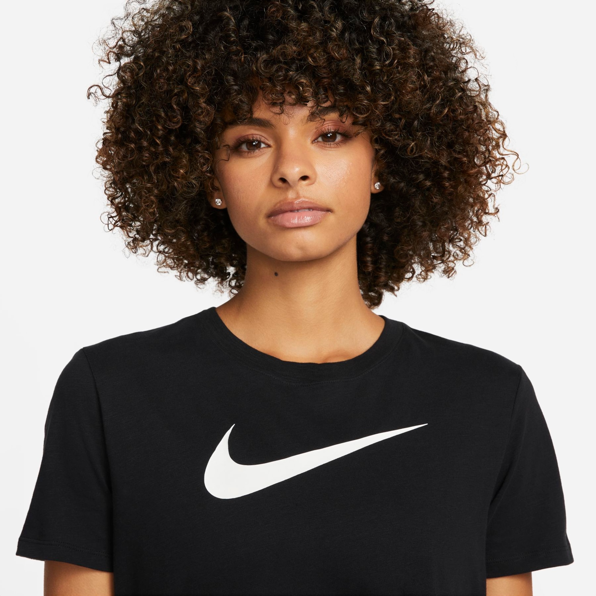 Camiseta Nike Dri-FIT Swoosh Feminina - Foto 3