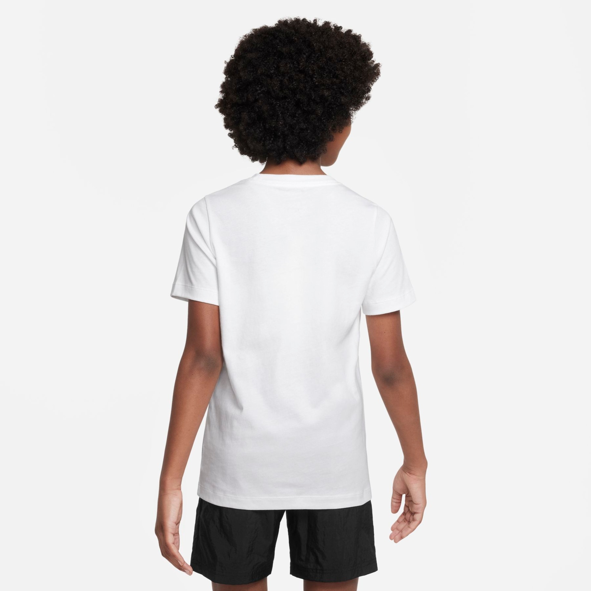 Camiseta Nike Sportswear Brand Mark Boxy Infantil - Foto 2
