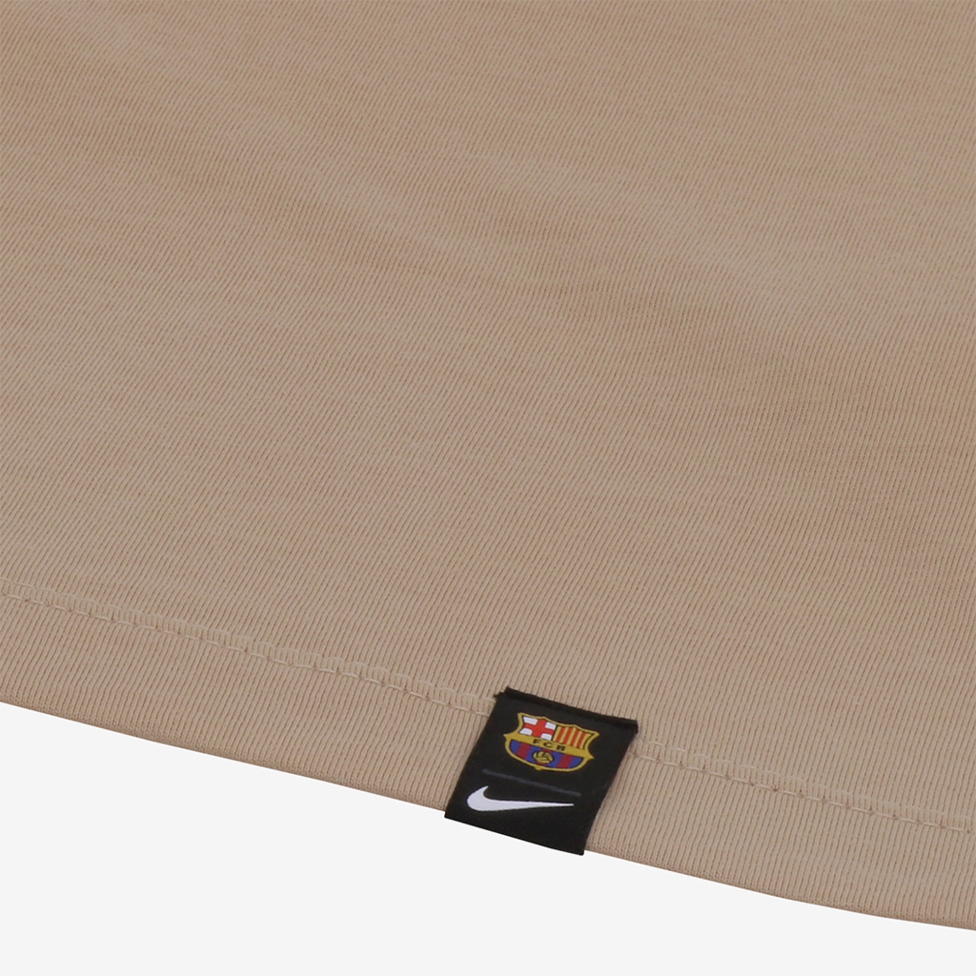 Camiseta Nike Barcelona Swoosh Masculina - Foto 4