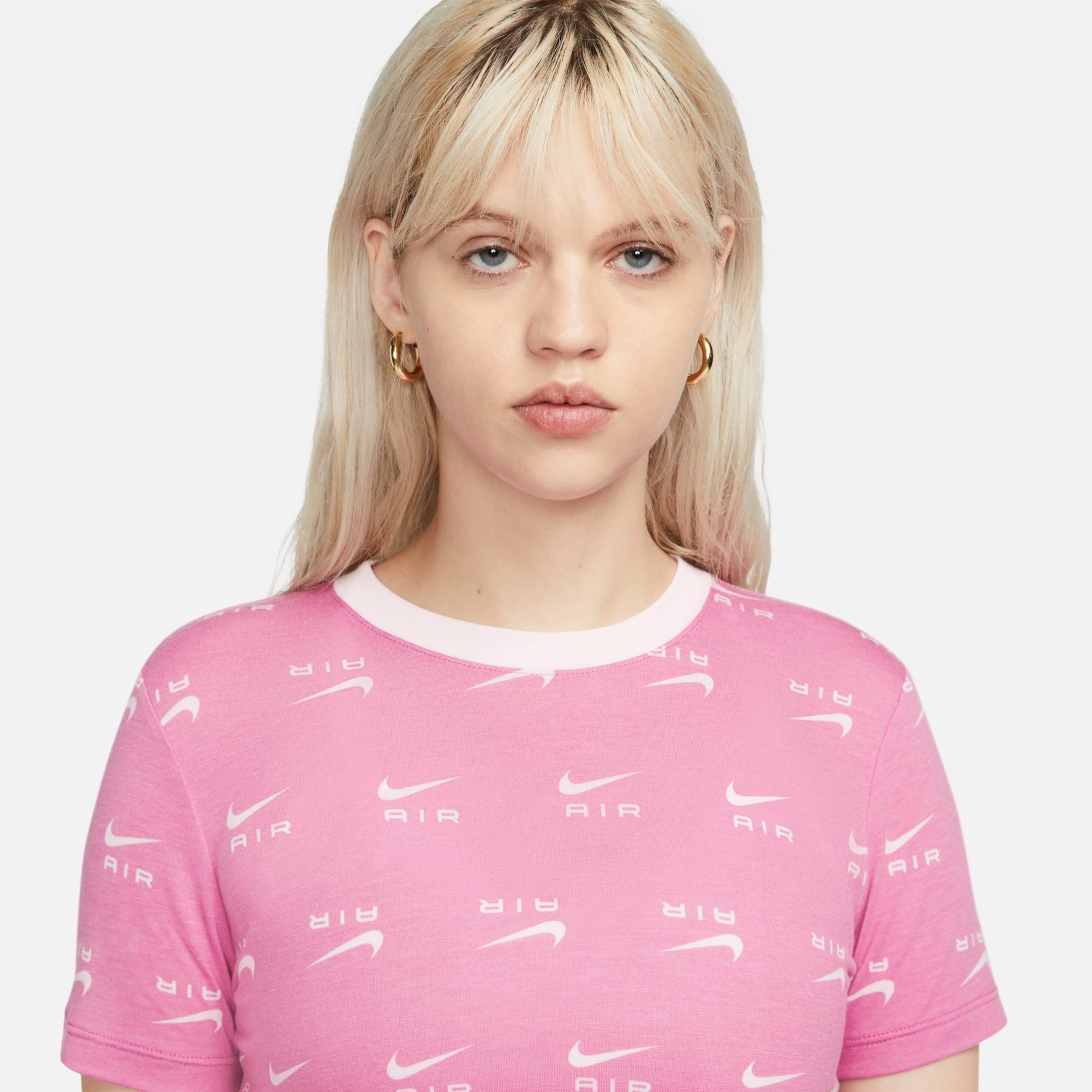 Camiseta Nike Sportswear Air Slim Feminina - Foto 3