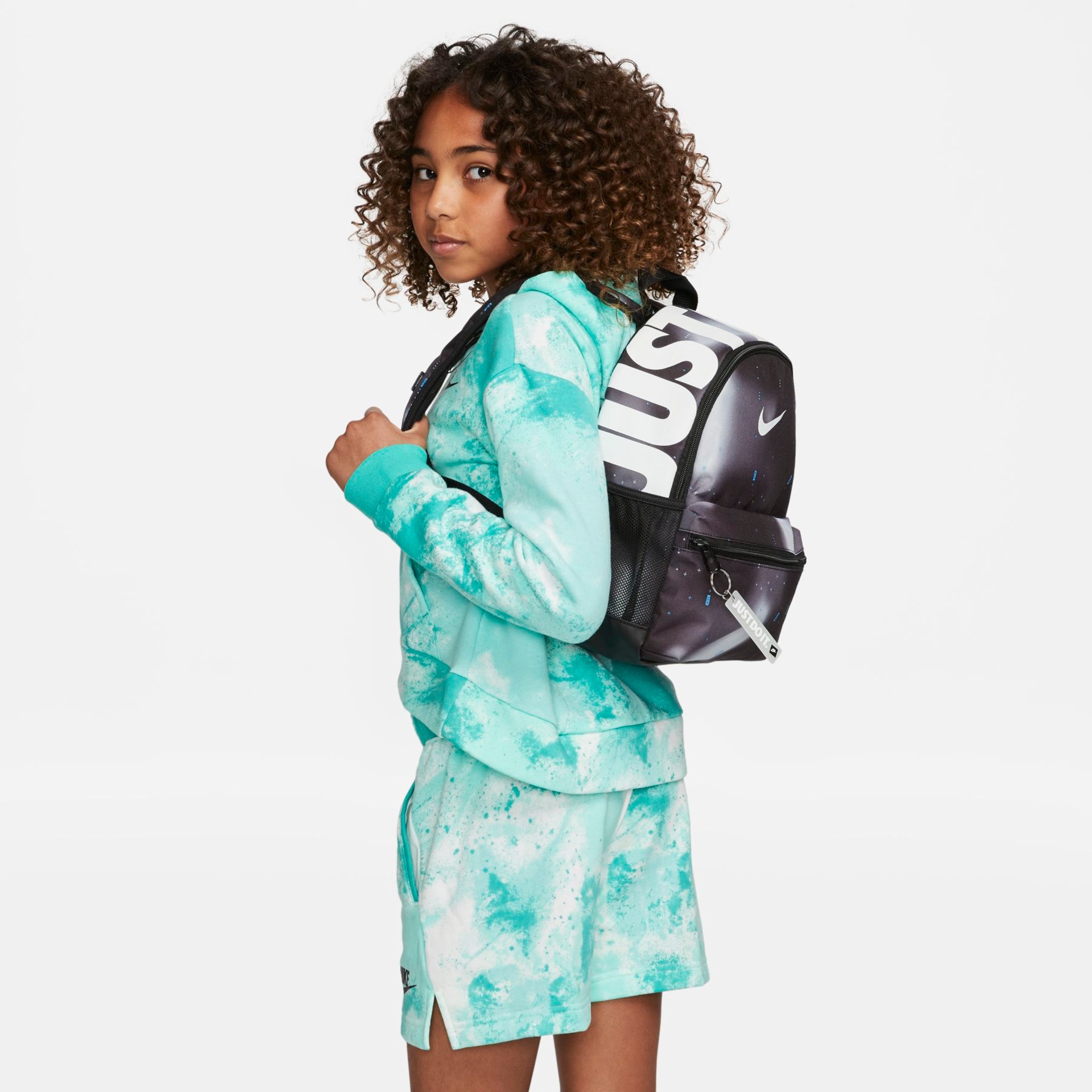 Mochila Nike Brasilia Mini JDI Infantil - Foto 2