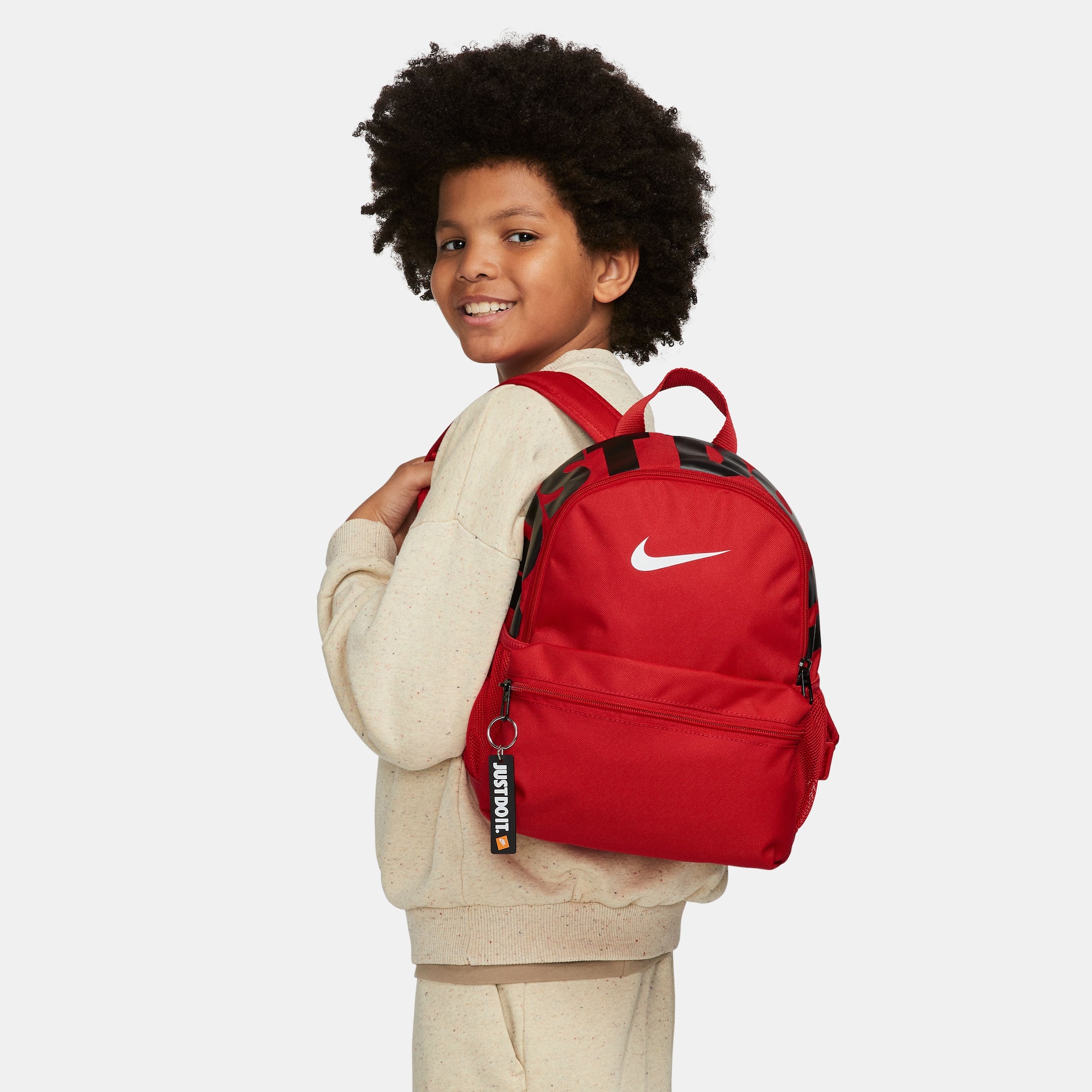 Mochila Nike Brasilia Mini JDI Infantil - Foto 6